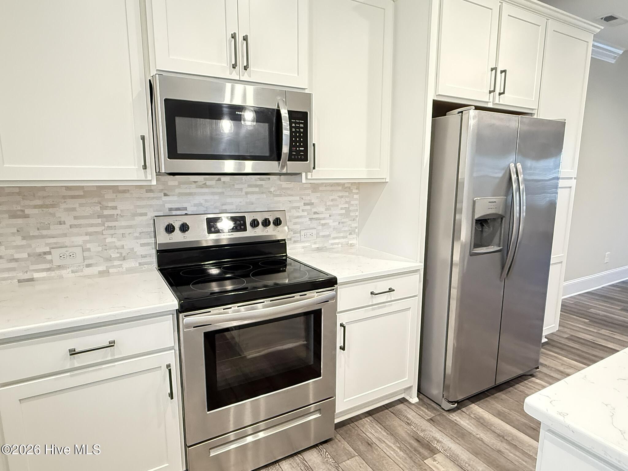 121 Lark Drive Property Photo 10