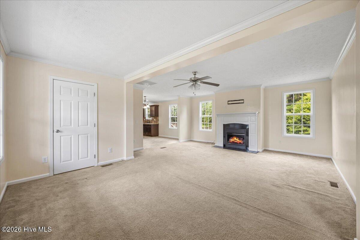 864 Cori Court Property Photo 3