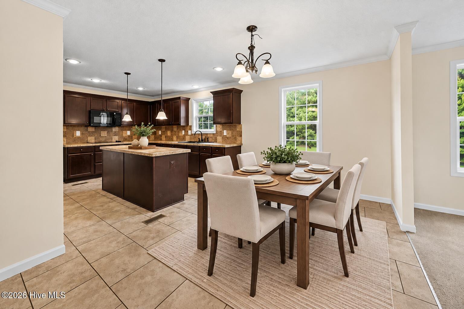 864 Cori Court Property Photo 4
