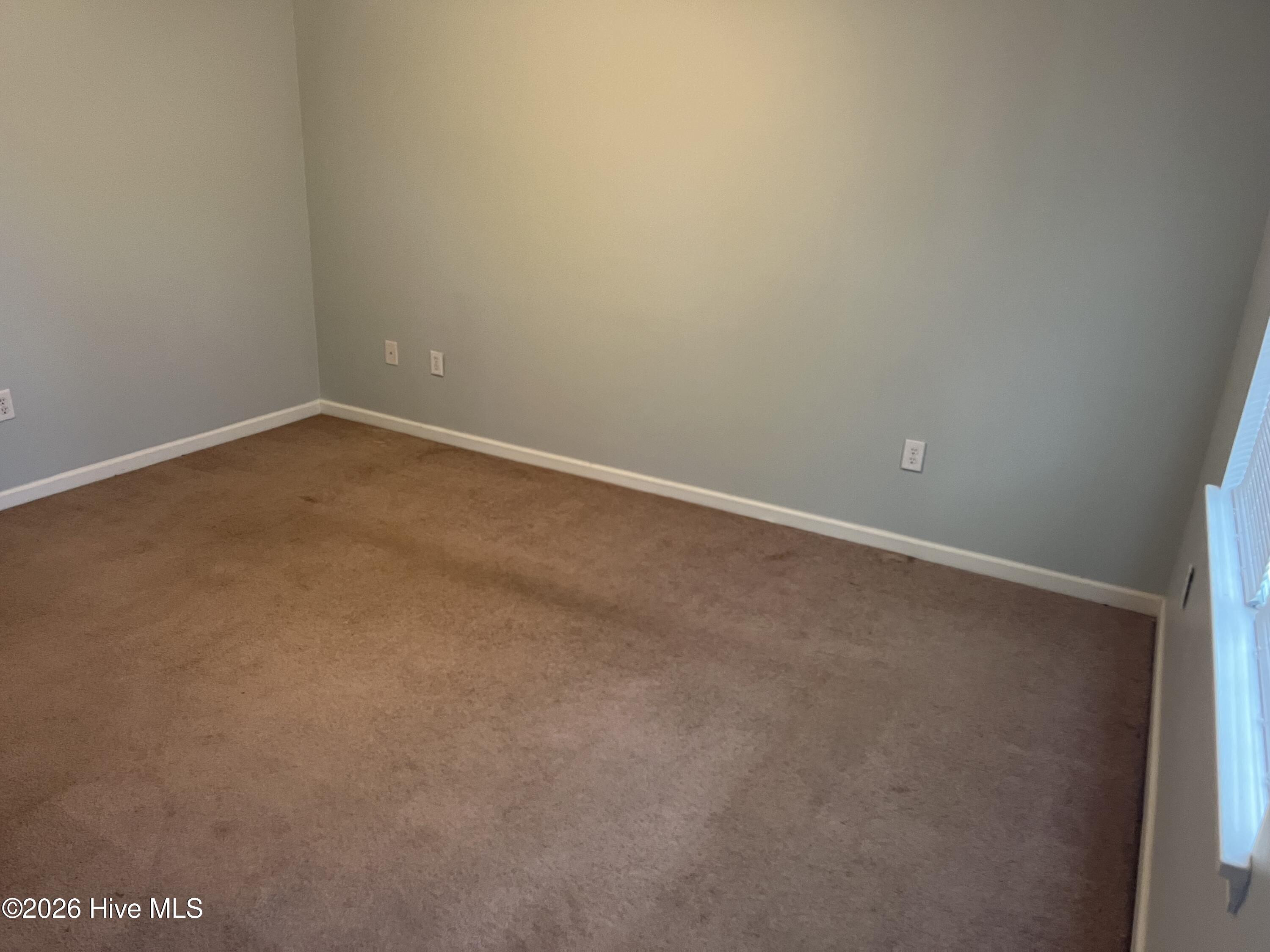 1103 Courtyard W Property Photo 7