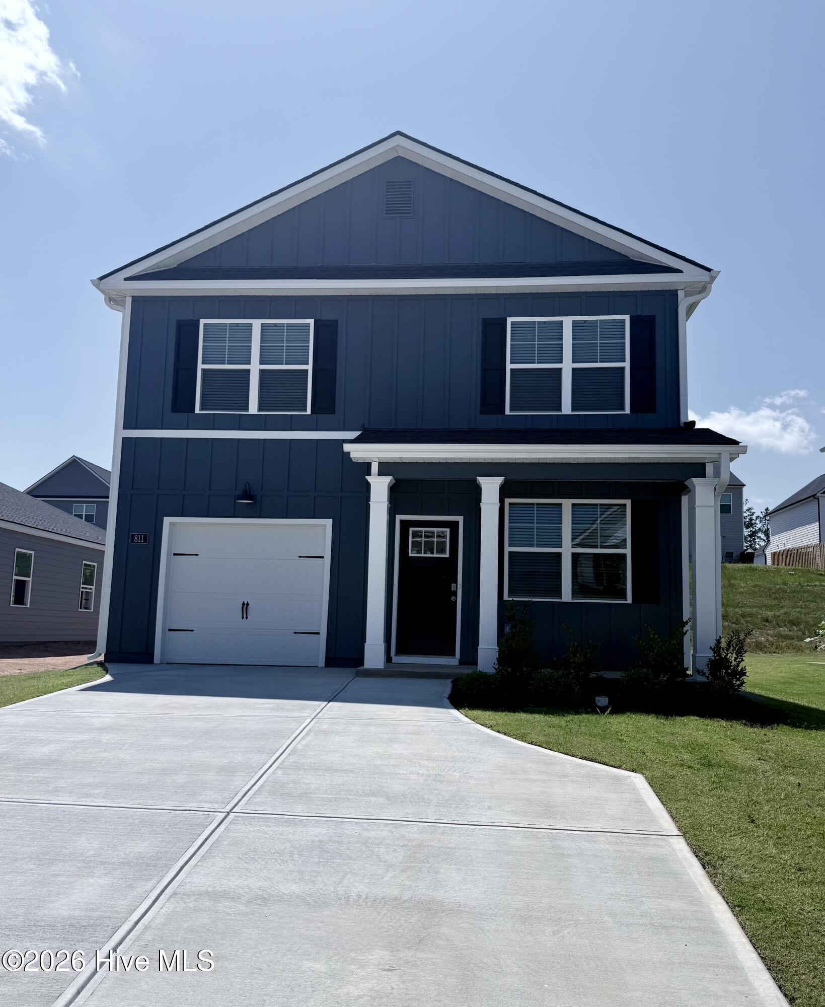 811 Dara Corners Property Photo 1
