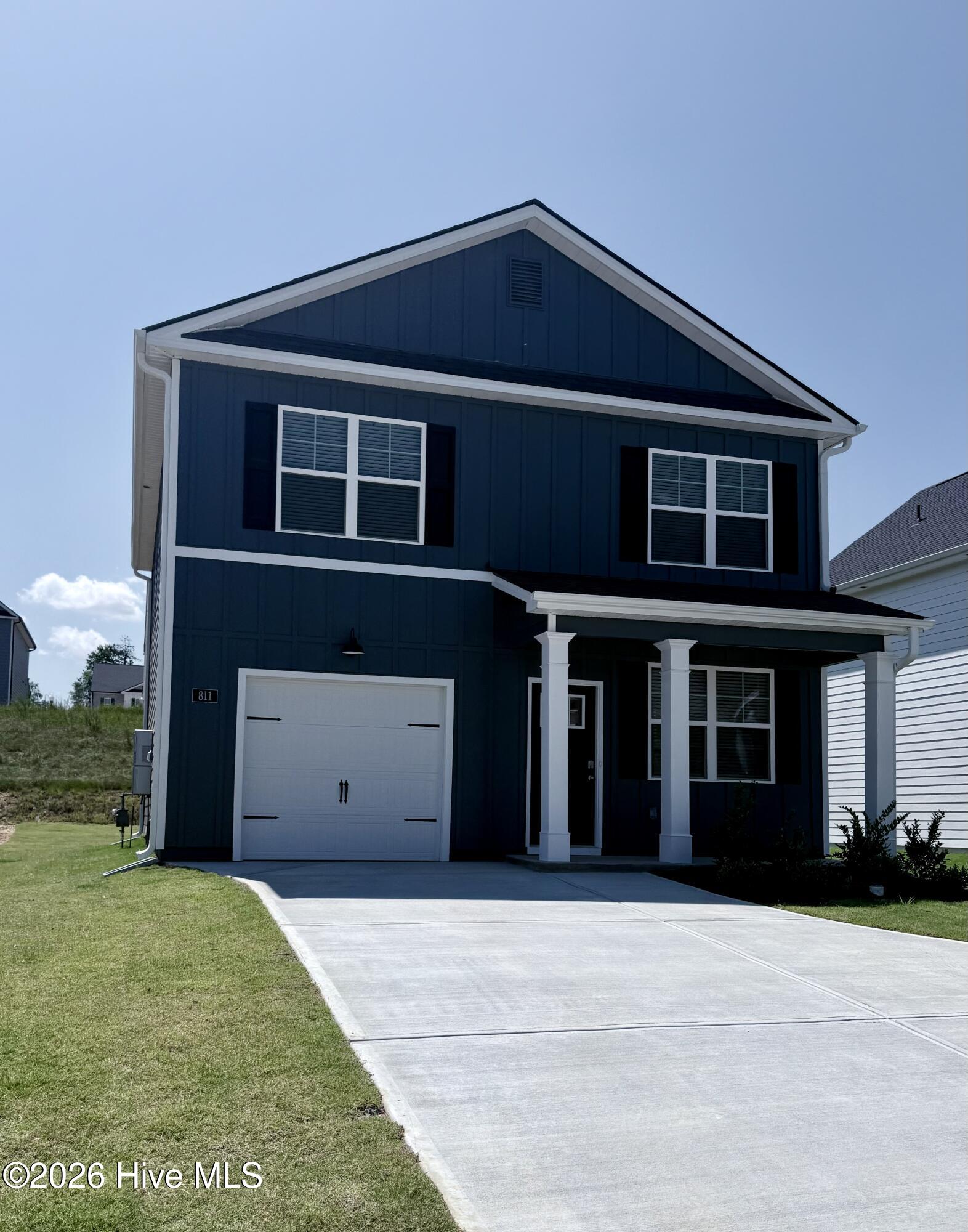 811 Dara Corners Property Photo 3