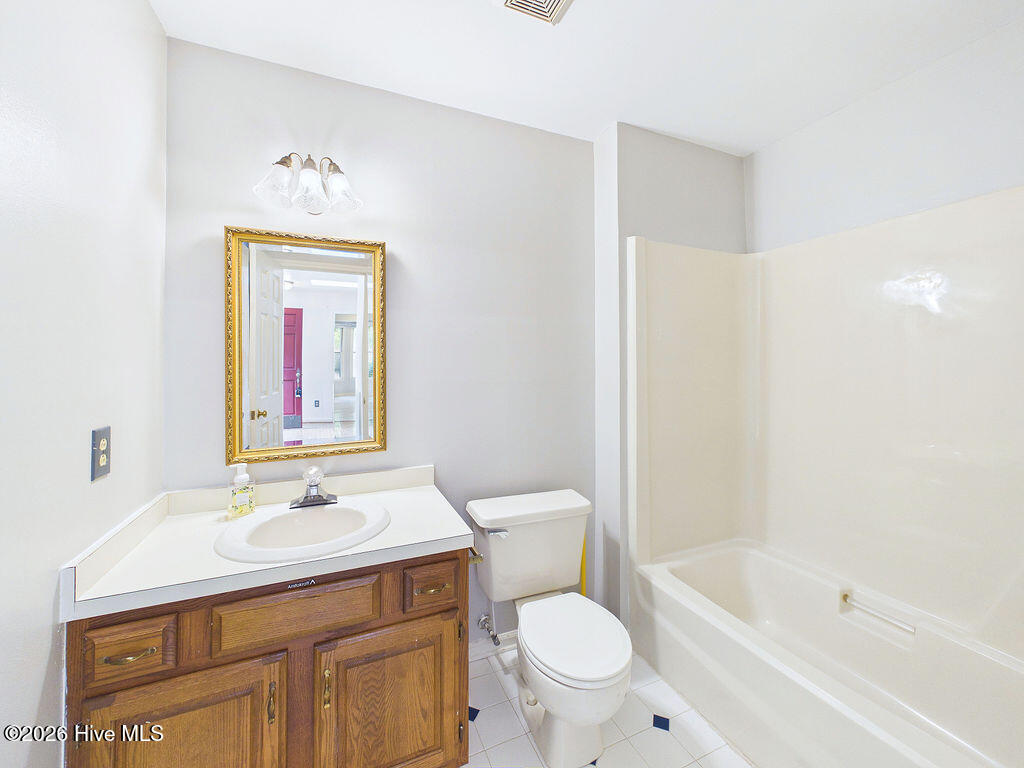 159 Kensington Way Property Photo 19