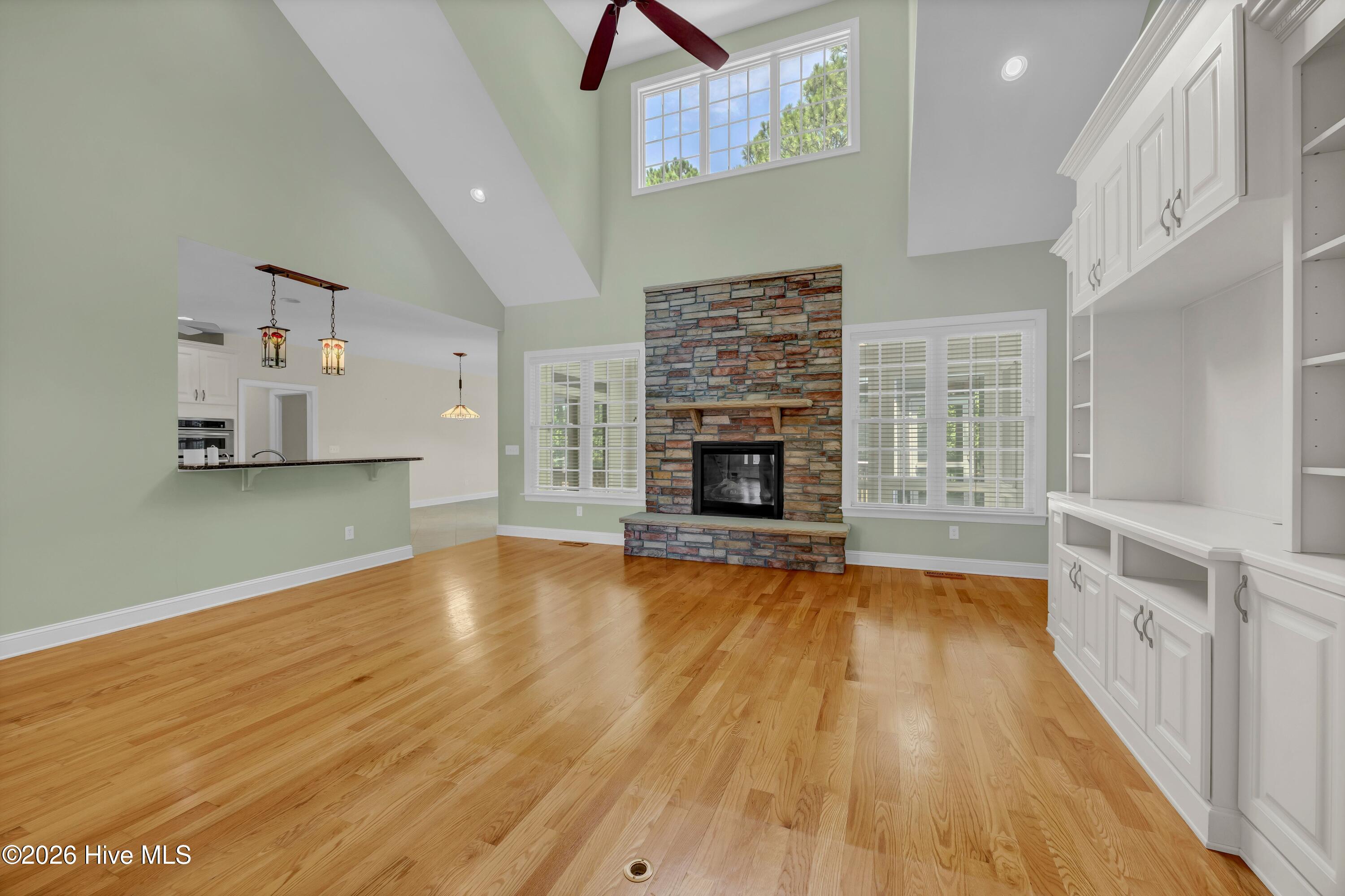 364 Broad Leaf Lane Se Property Photo 17