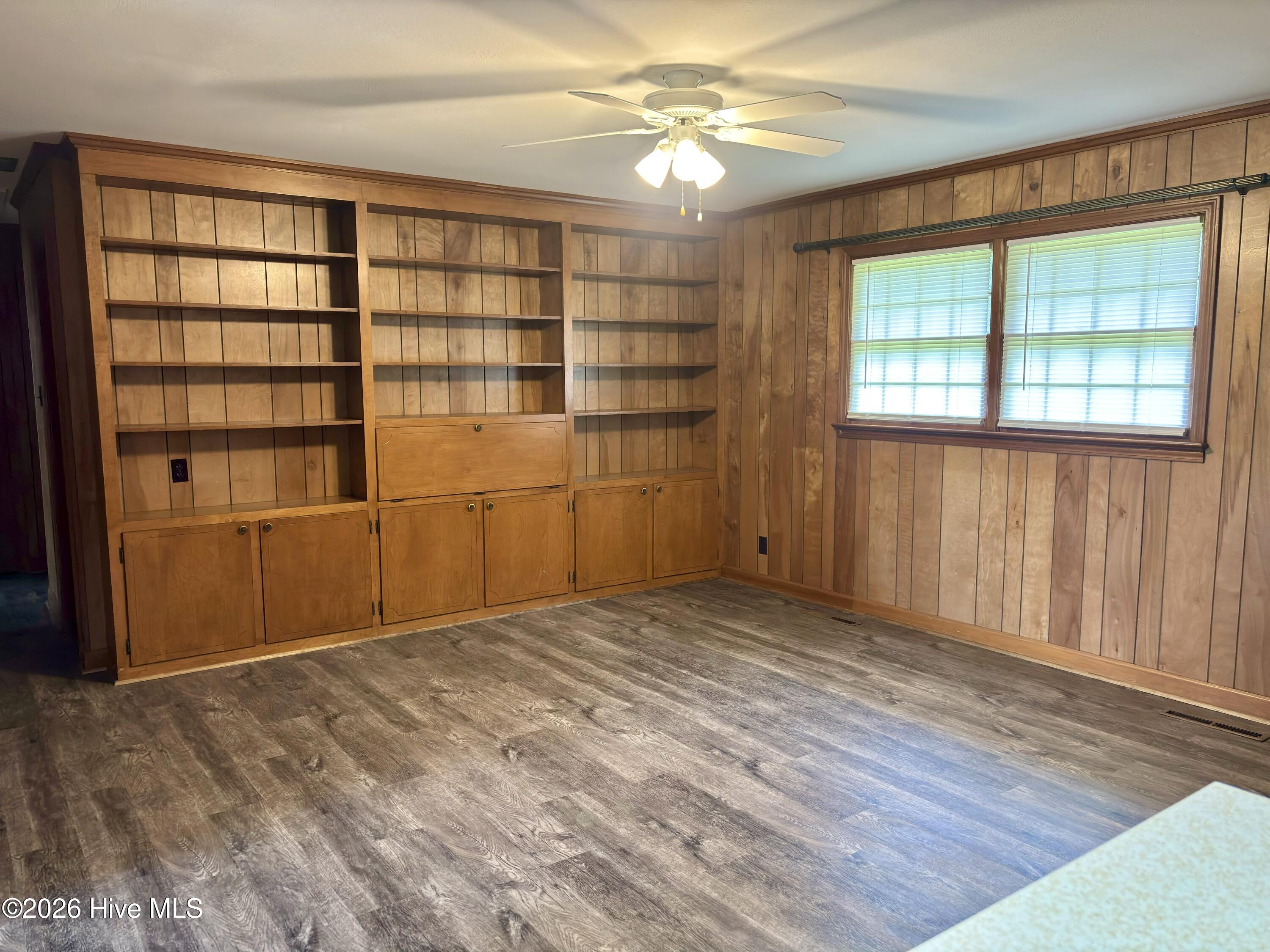 111 Varsity Road Property Photo 8