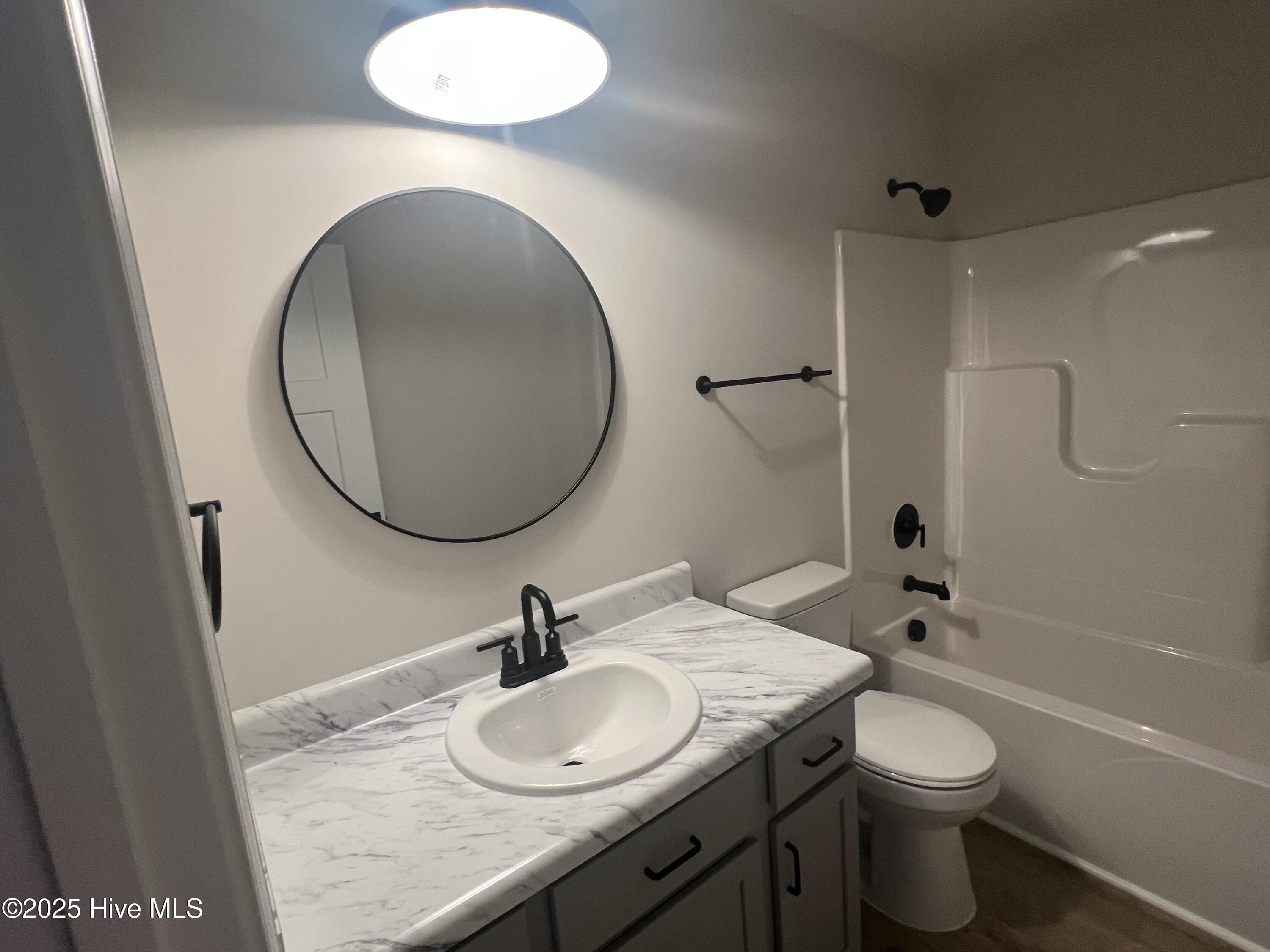 535 S Henley Street Property Photo 52