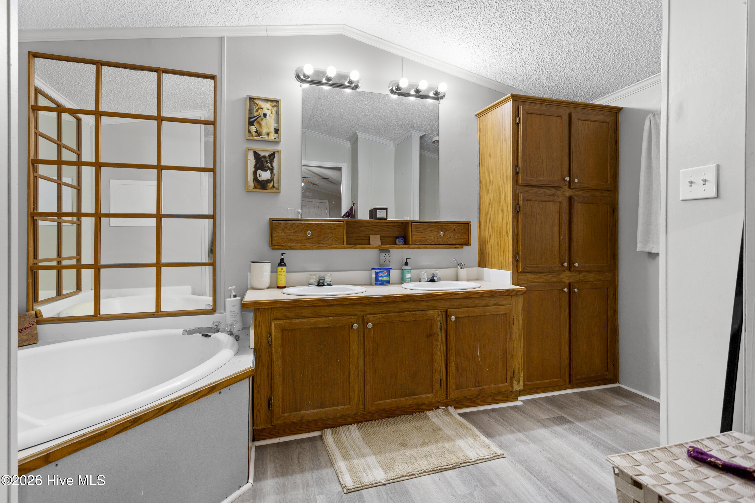 111 Meadow Lane Property Photo 14