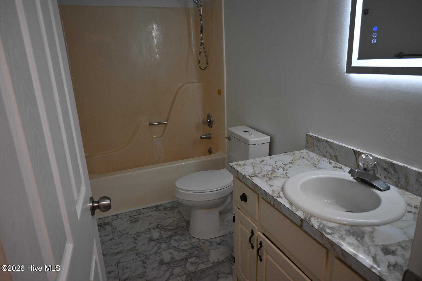105 Hastings Road Property Photo 32