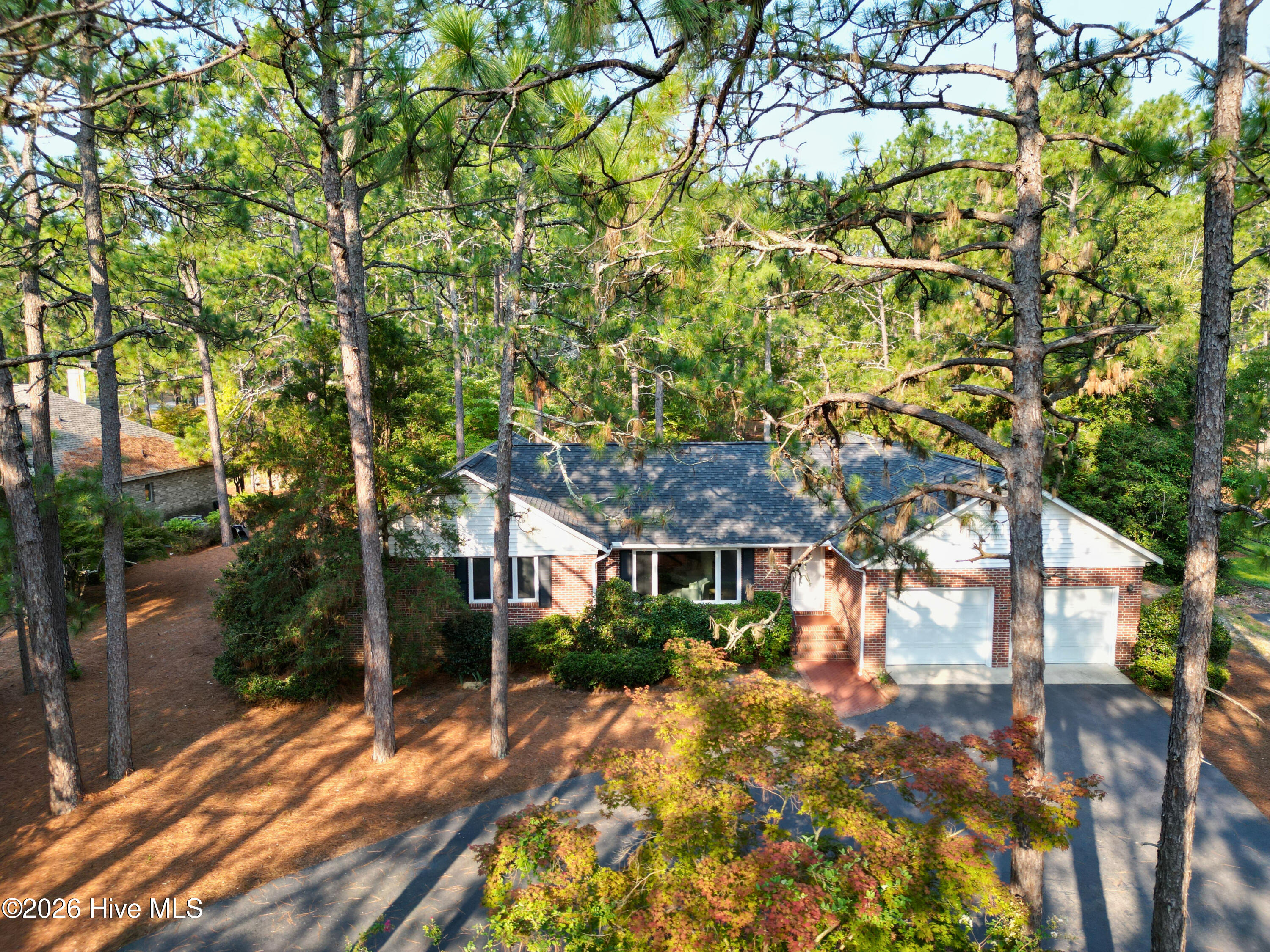48 Martin Drive Property Photo 43