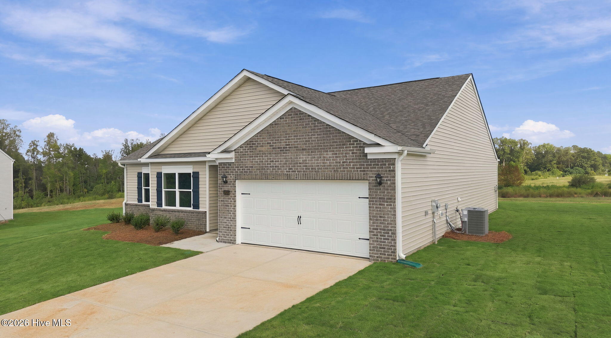 10515 Beard Way Property Photo 4