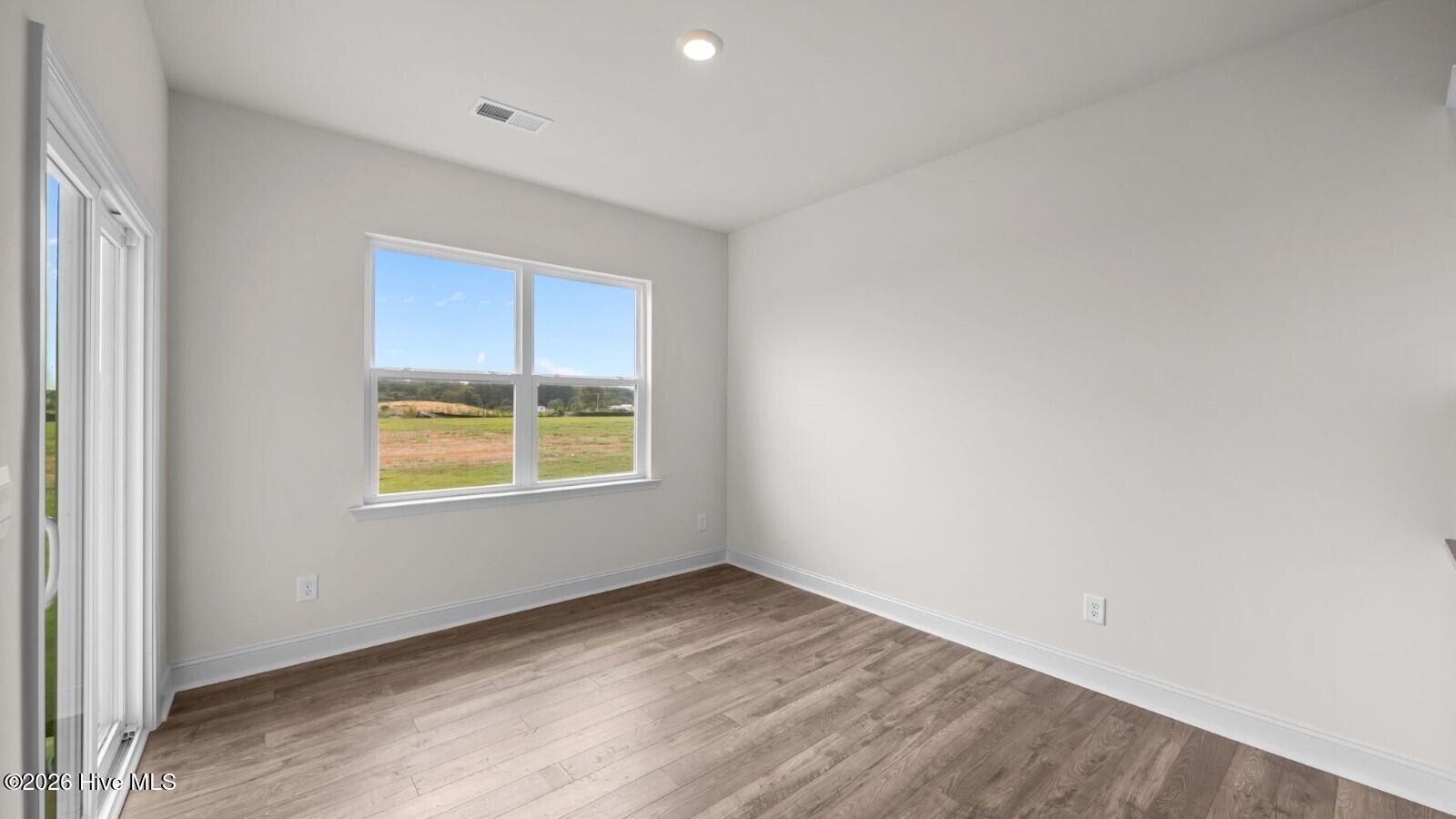 10515 Beard Way Property Photo 14