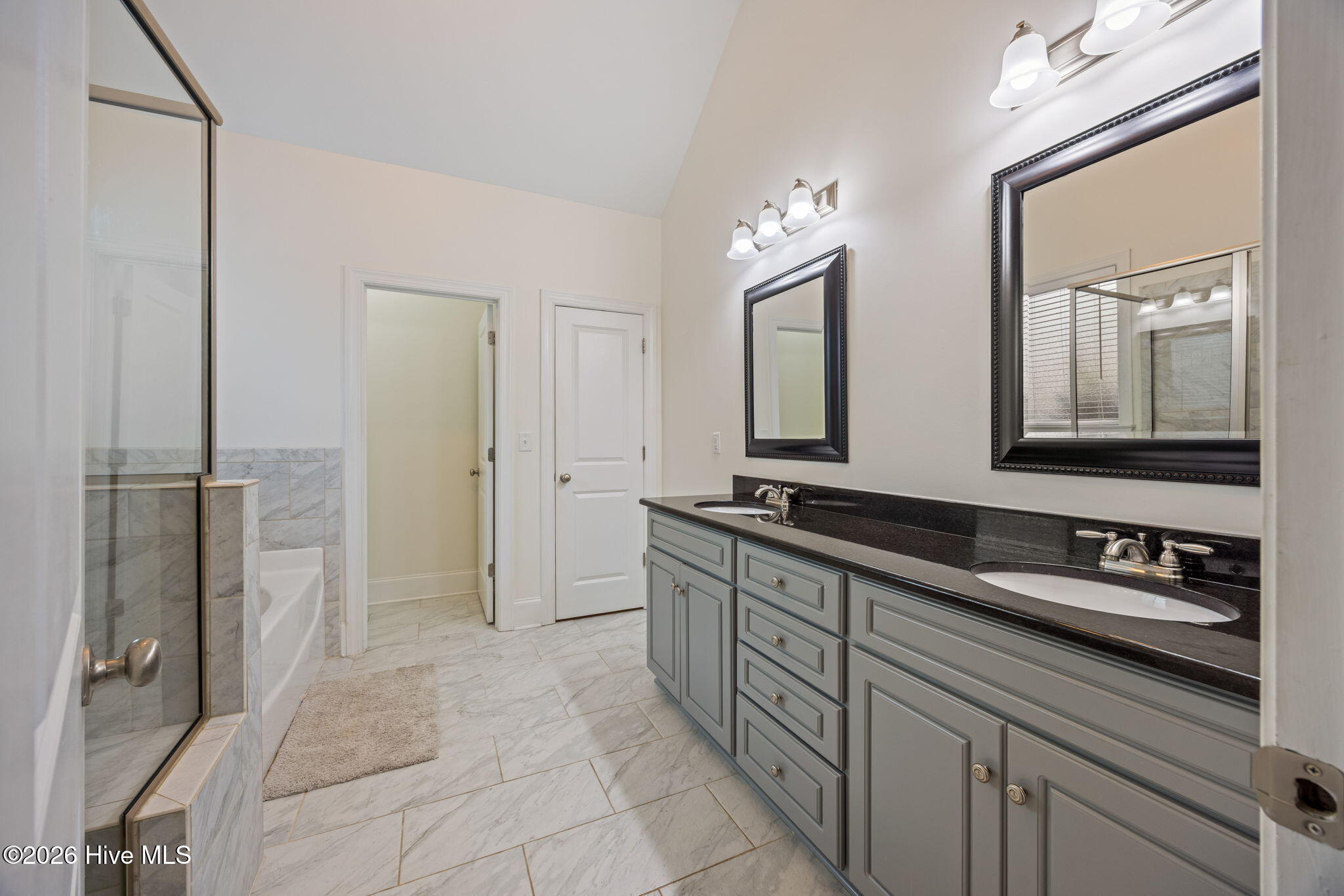 5740 Whispering Pines Way Property Photo 37