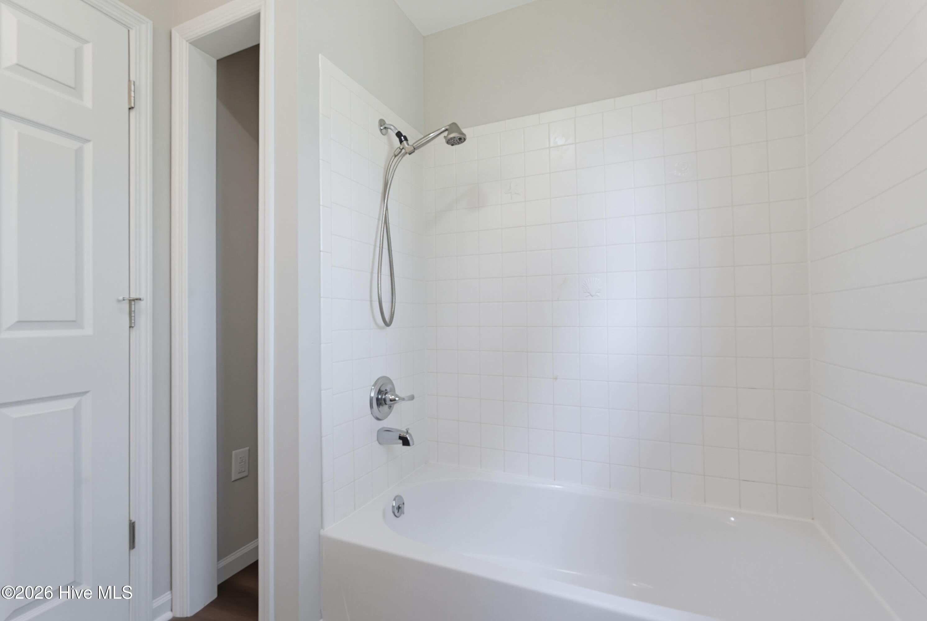 113 Stuart Avenue Property Photo 43