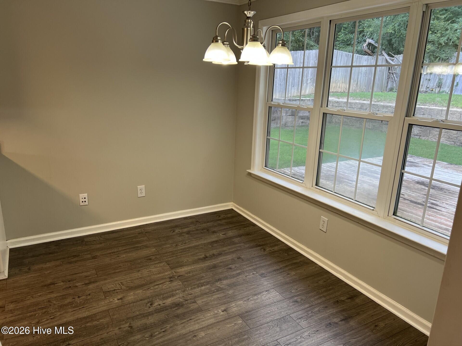 4867 Flagstone Court Property Photo 15