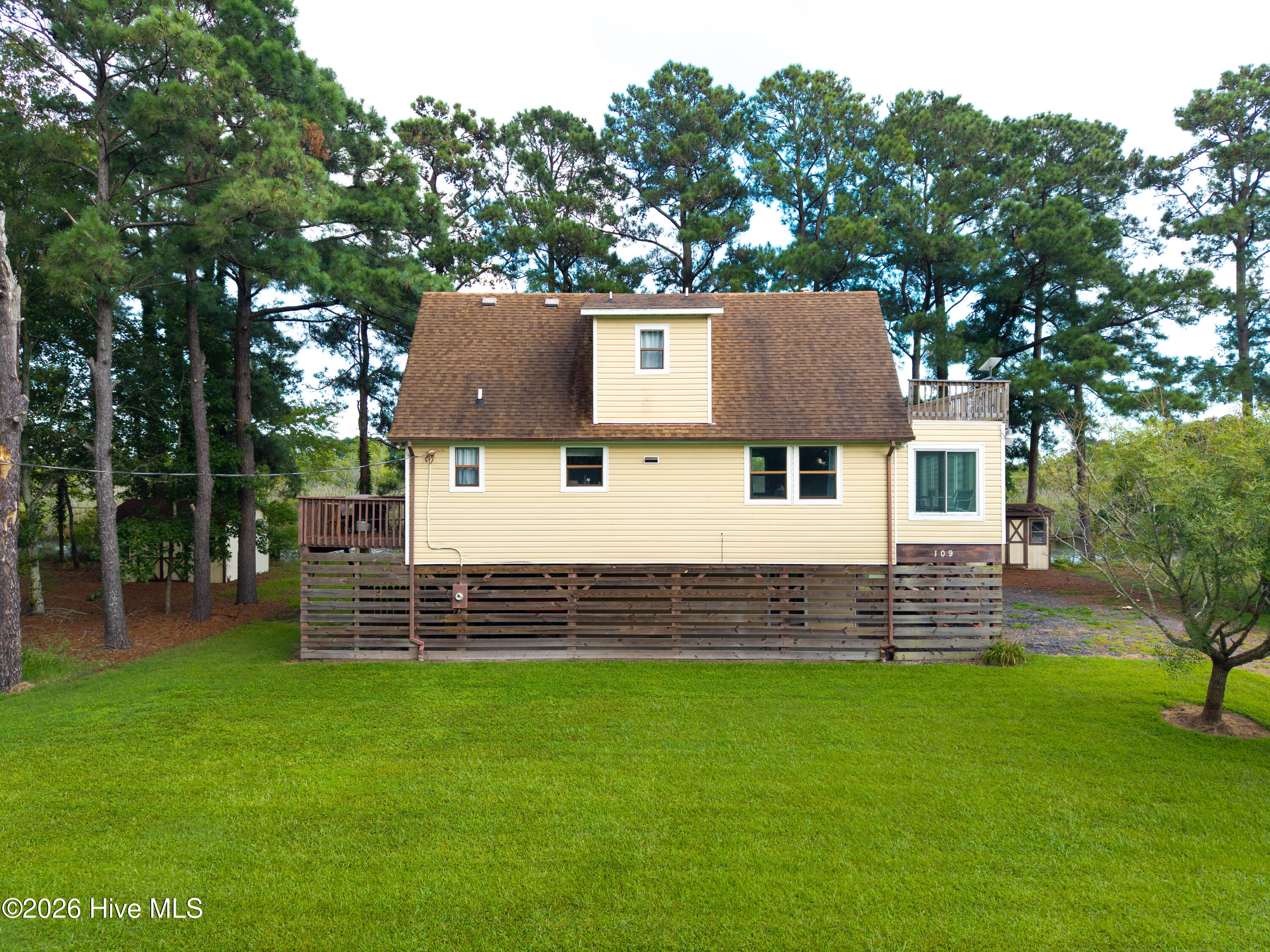 109 Blue Heron Road Property Photo 33