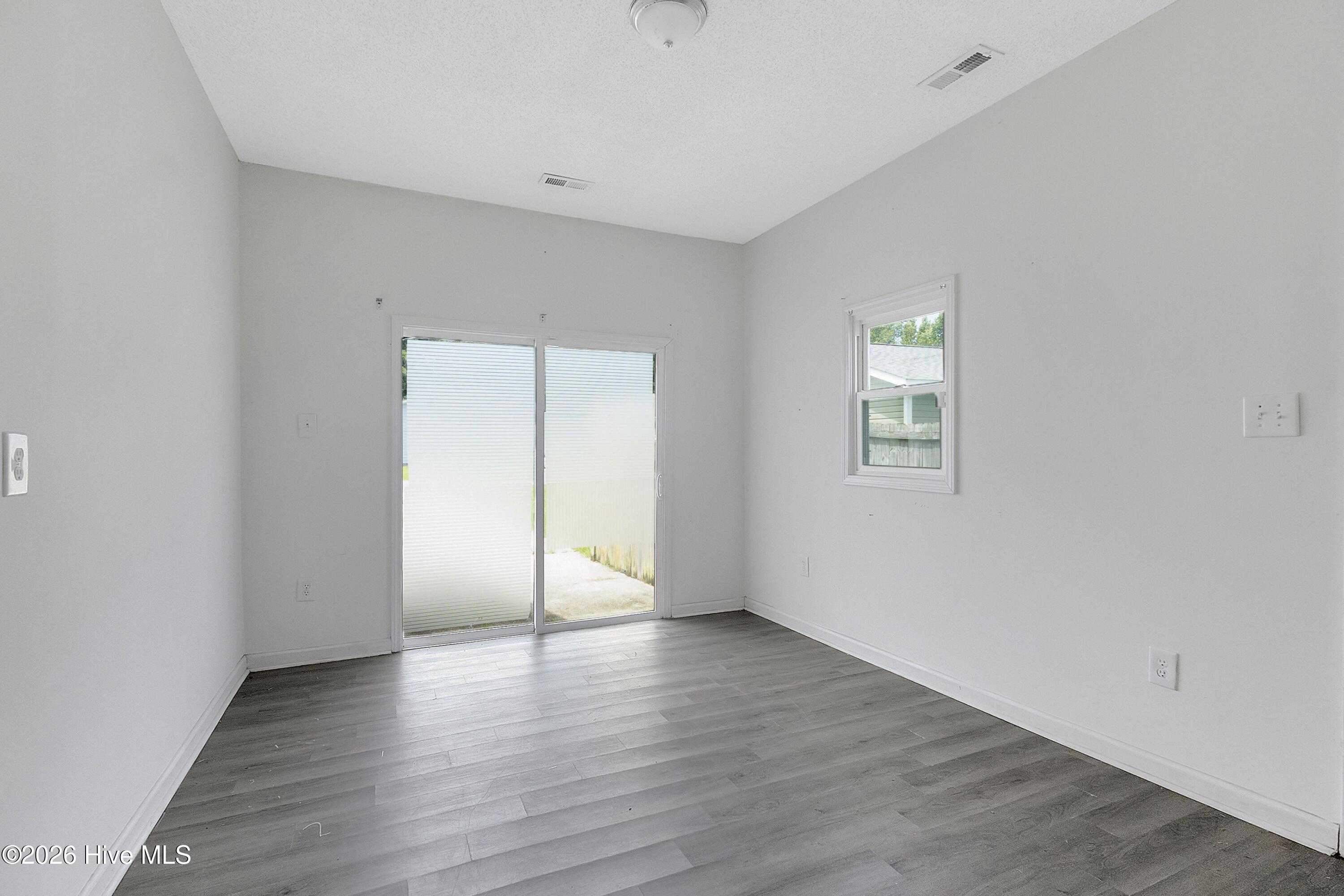 109 Milestone Court Property Photo 31