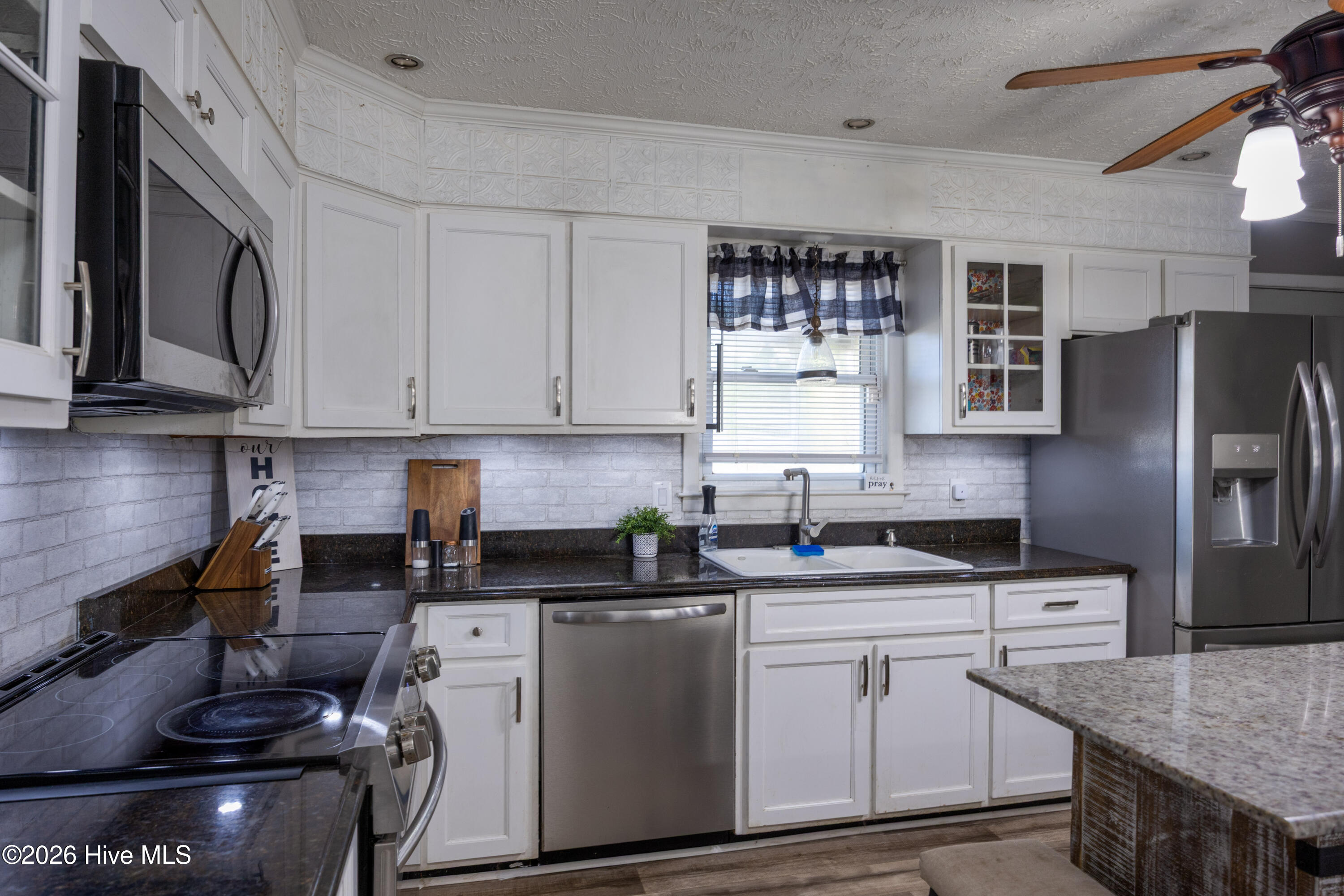 4931 Faison Highway Property Photo 13