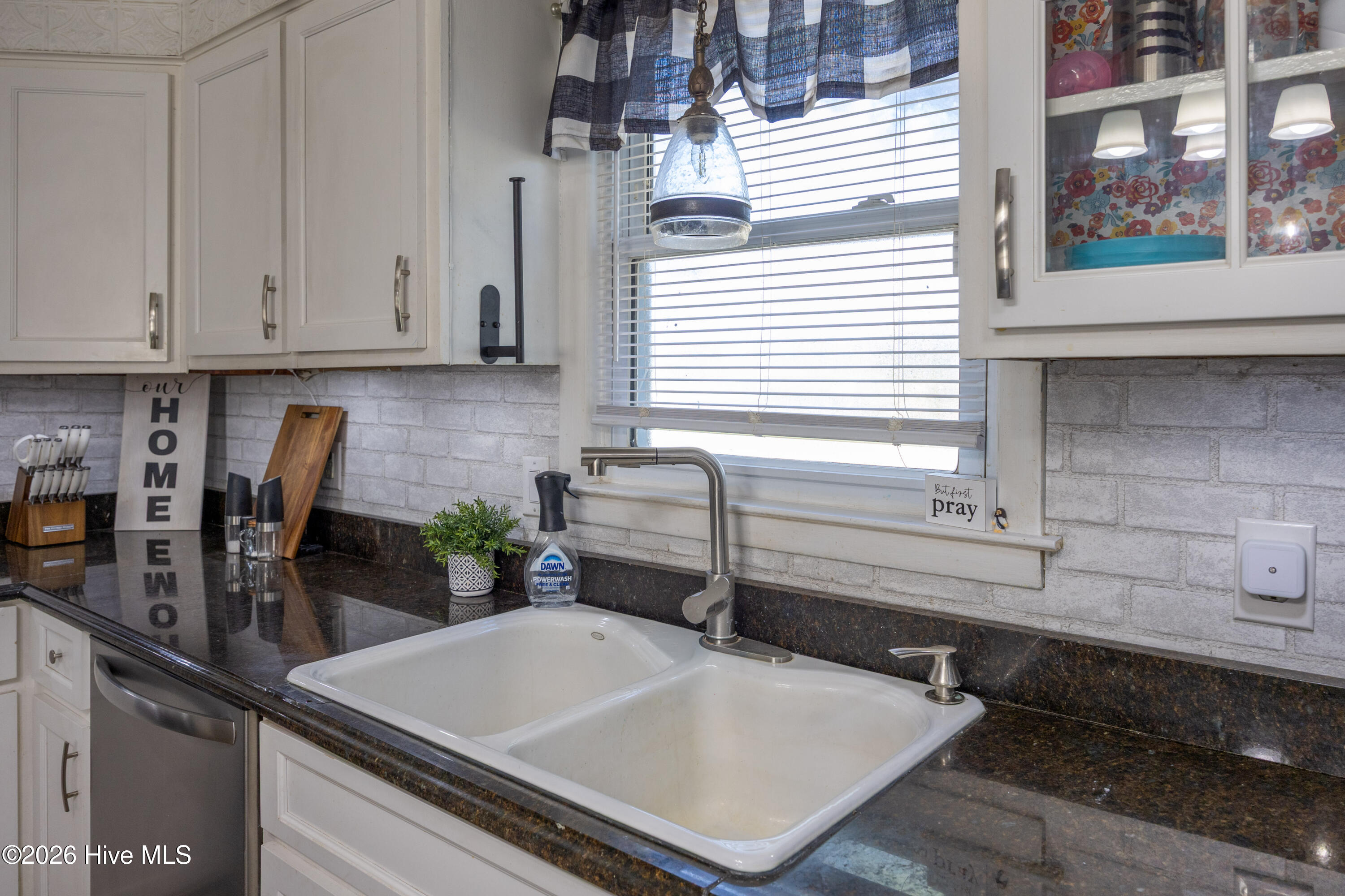 4931 Faison Highway Property Photo 14