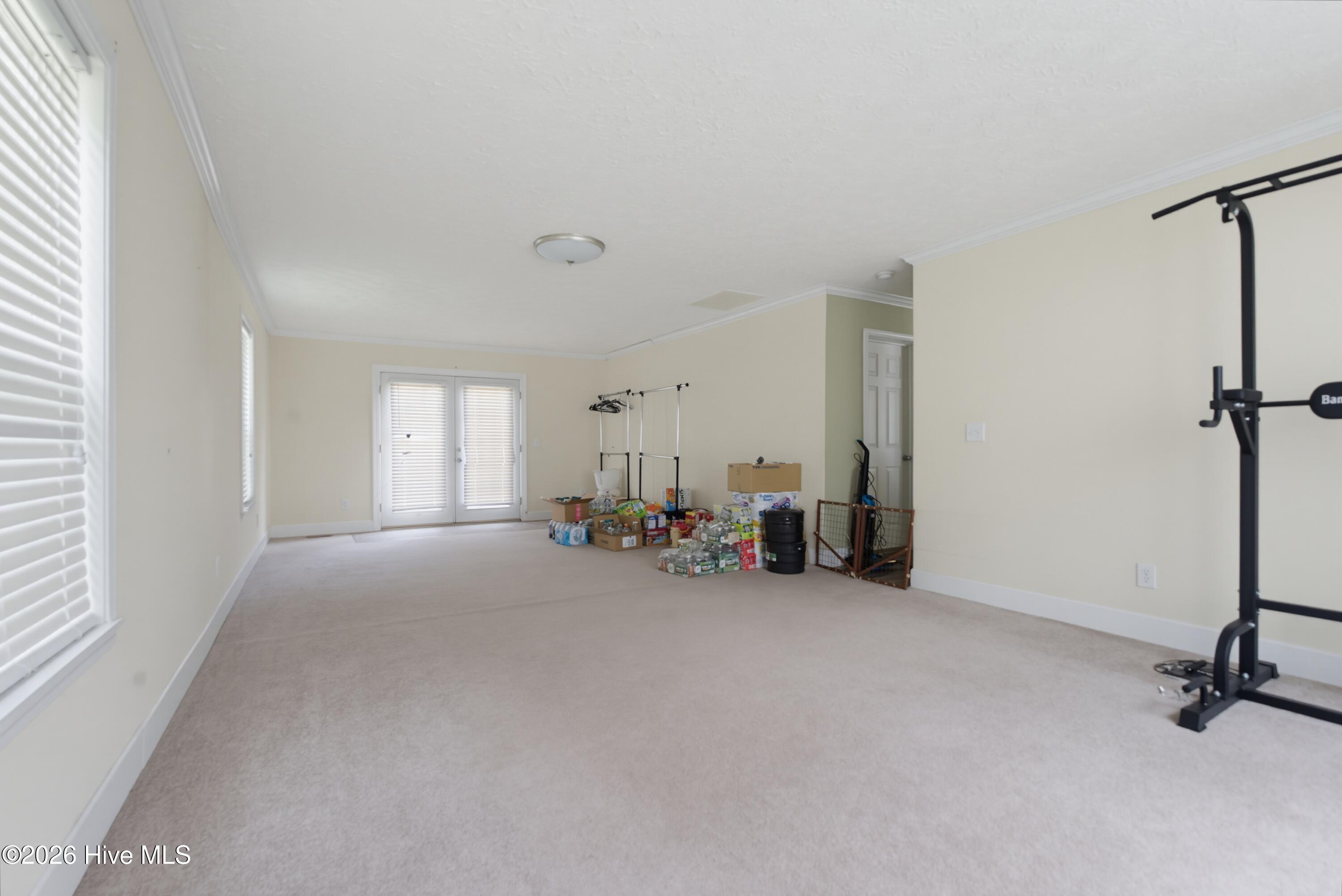 1002 First Avenue Property Photo 17