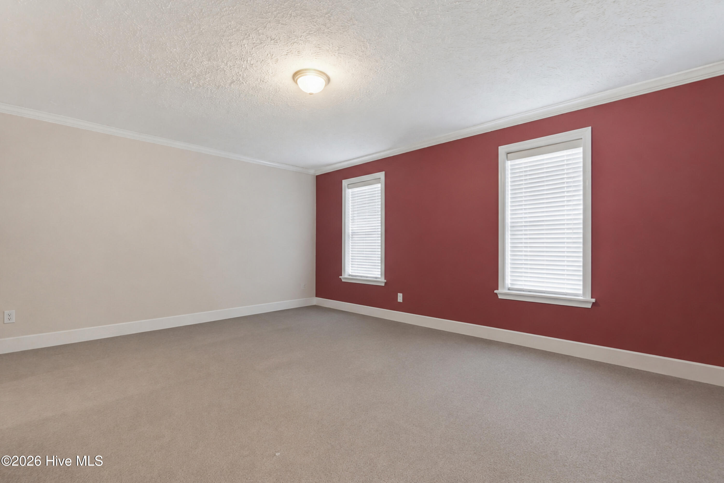 1002 First Avenue Property Photo 24