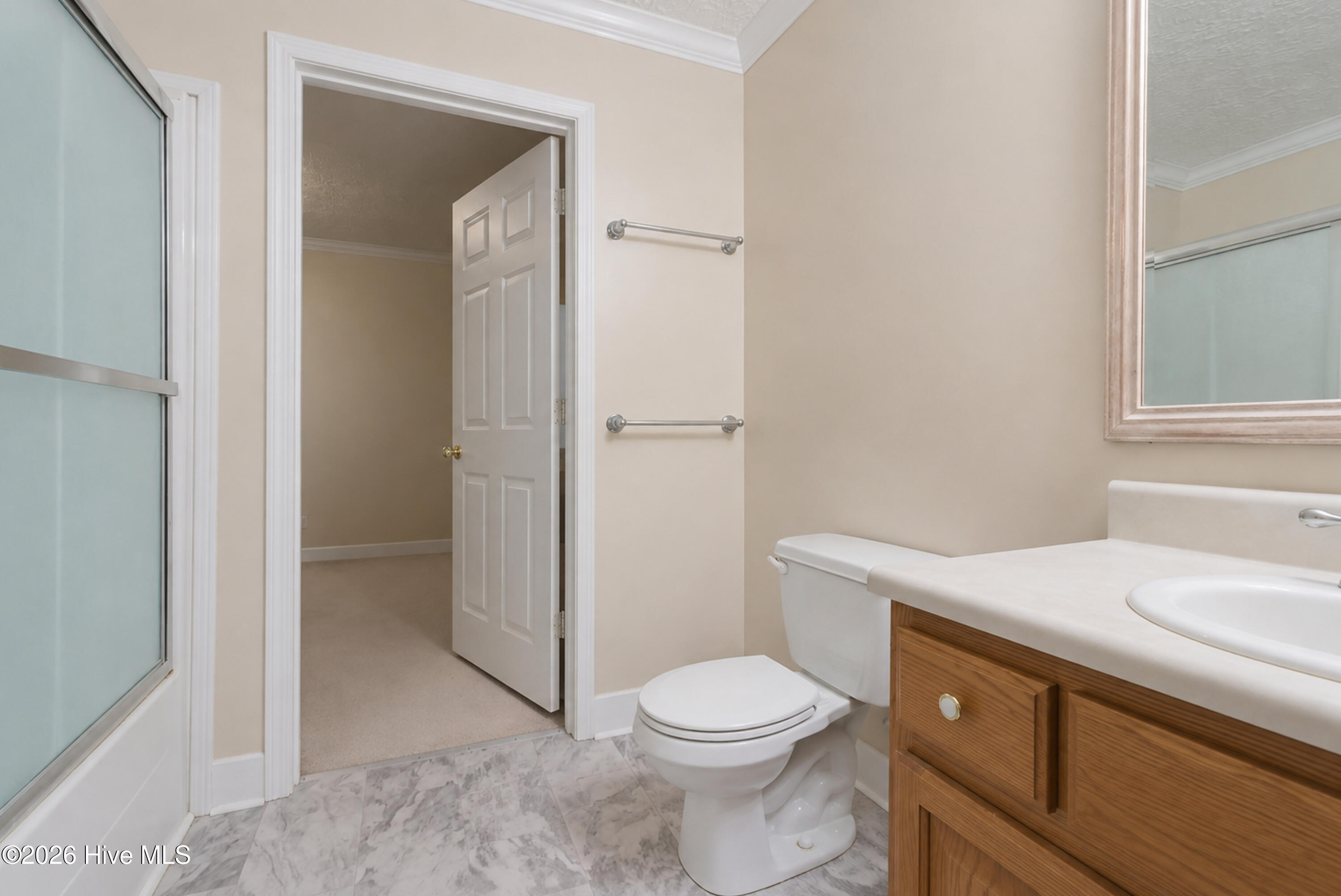 1002 First Avenue Property Photo 30