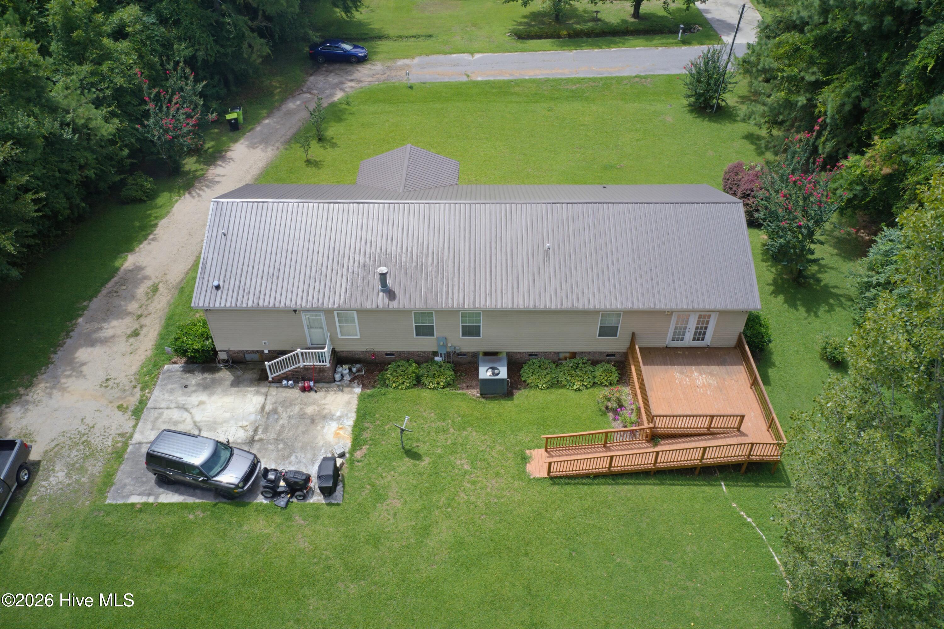 1002 First Avenue Property Photo 41
