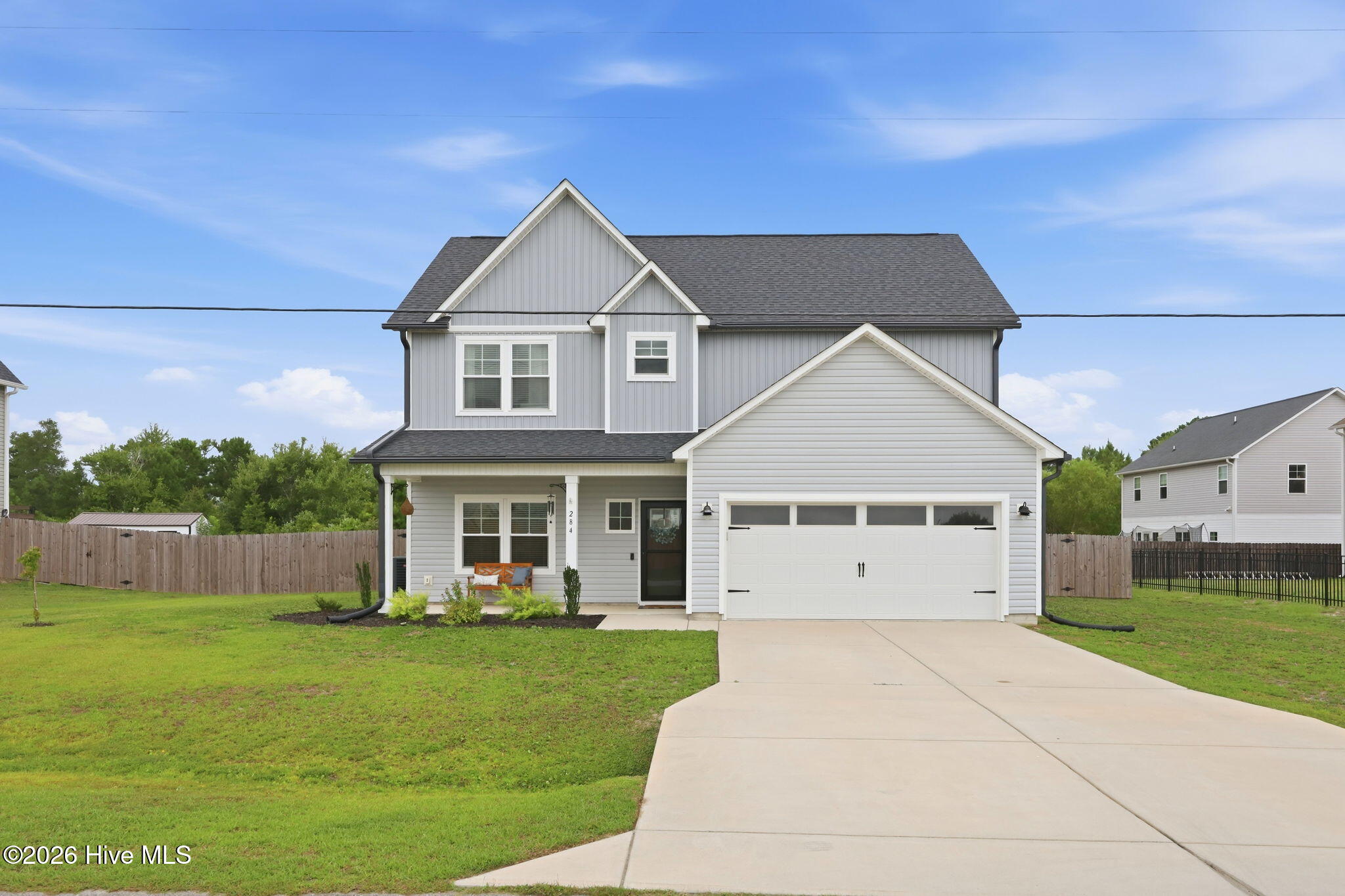 284 E Ivybridge Drive Property Photo 4