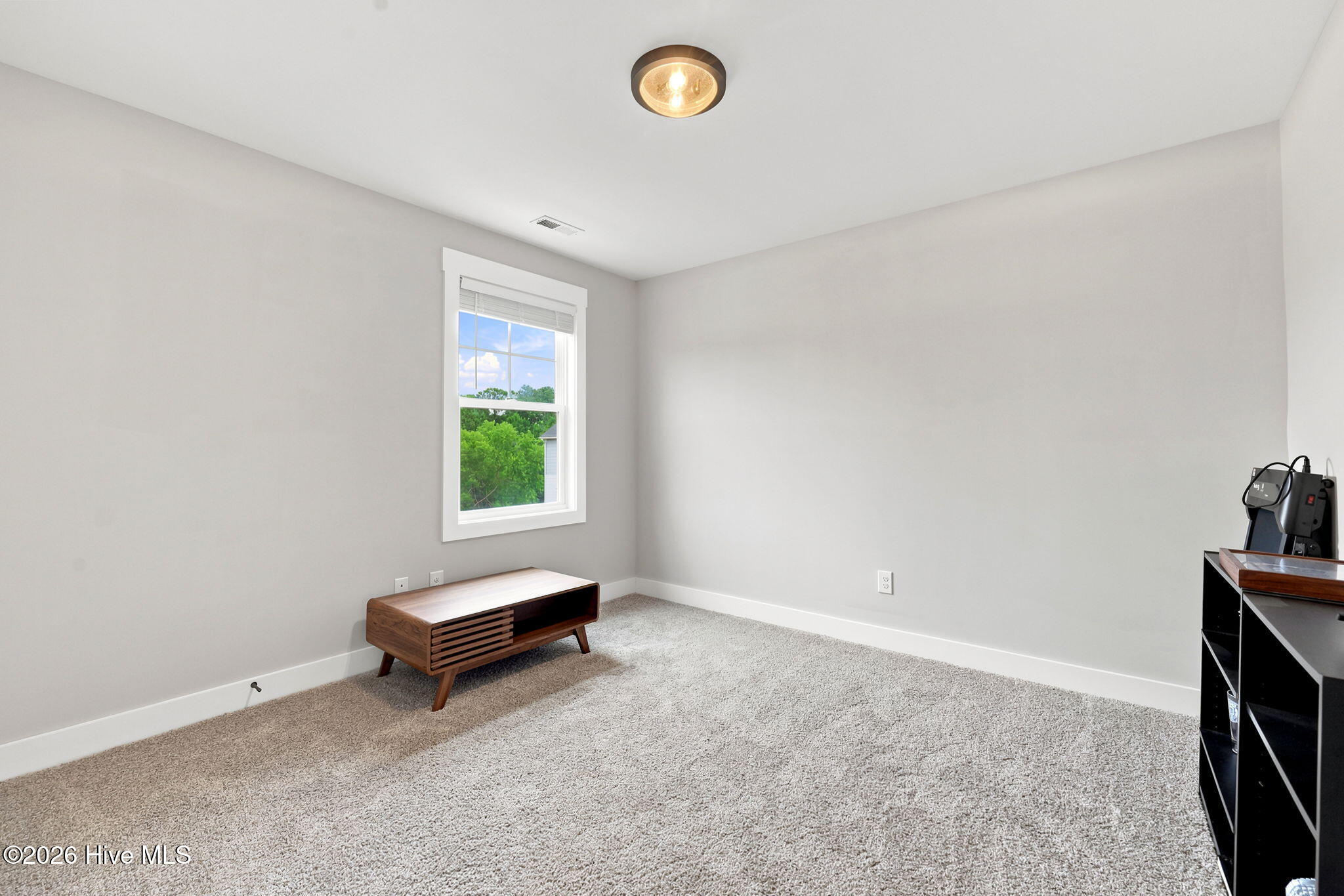 284 E Ivybridge Drive Property Photo 47