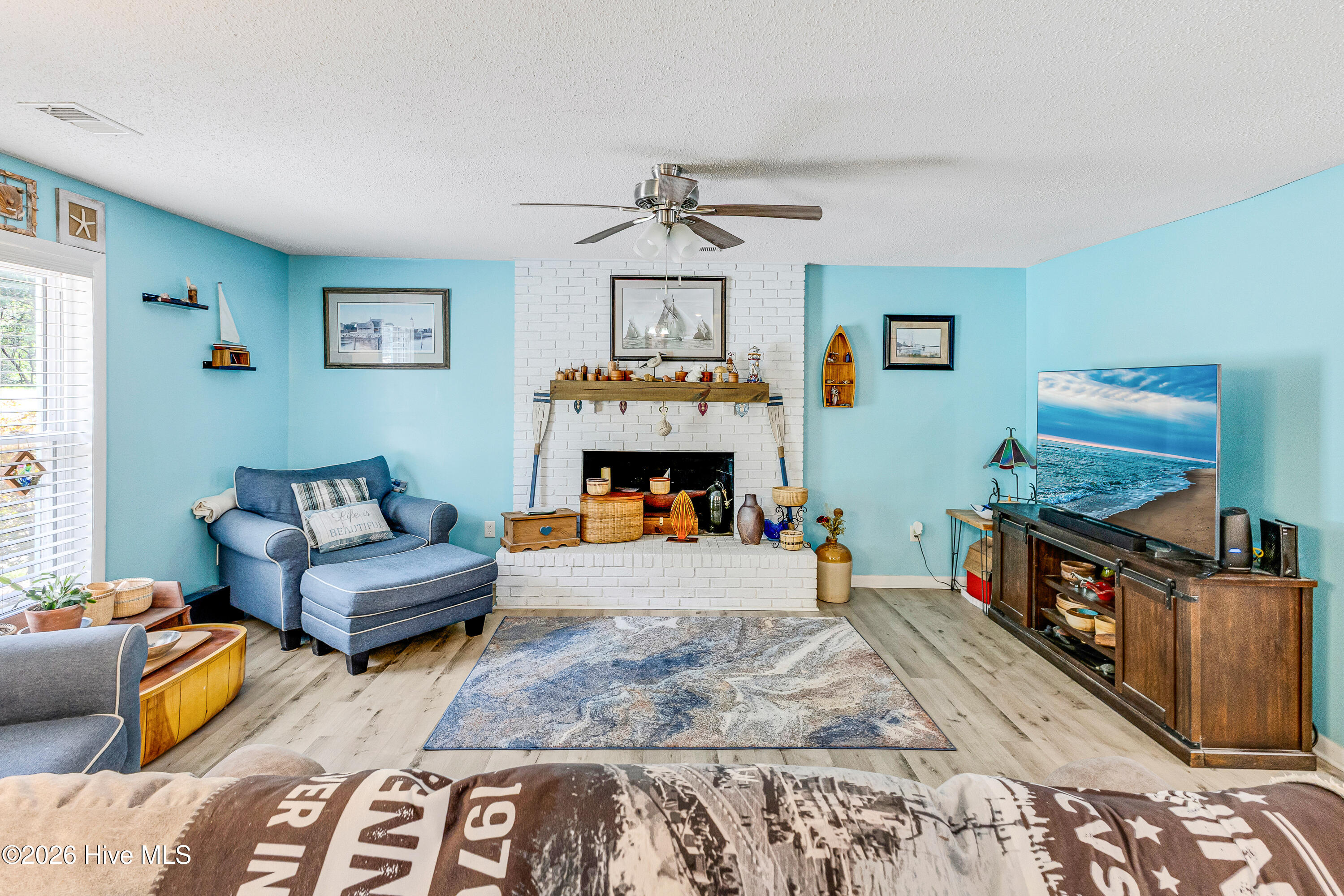 307 Yaupon Drive Property Photo 8