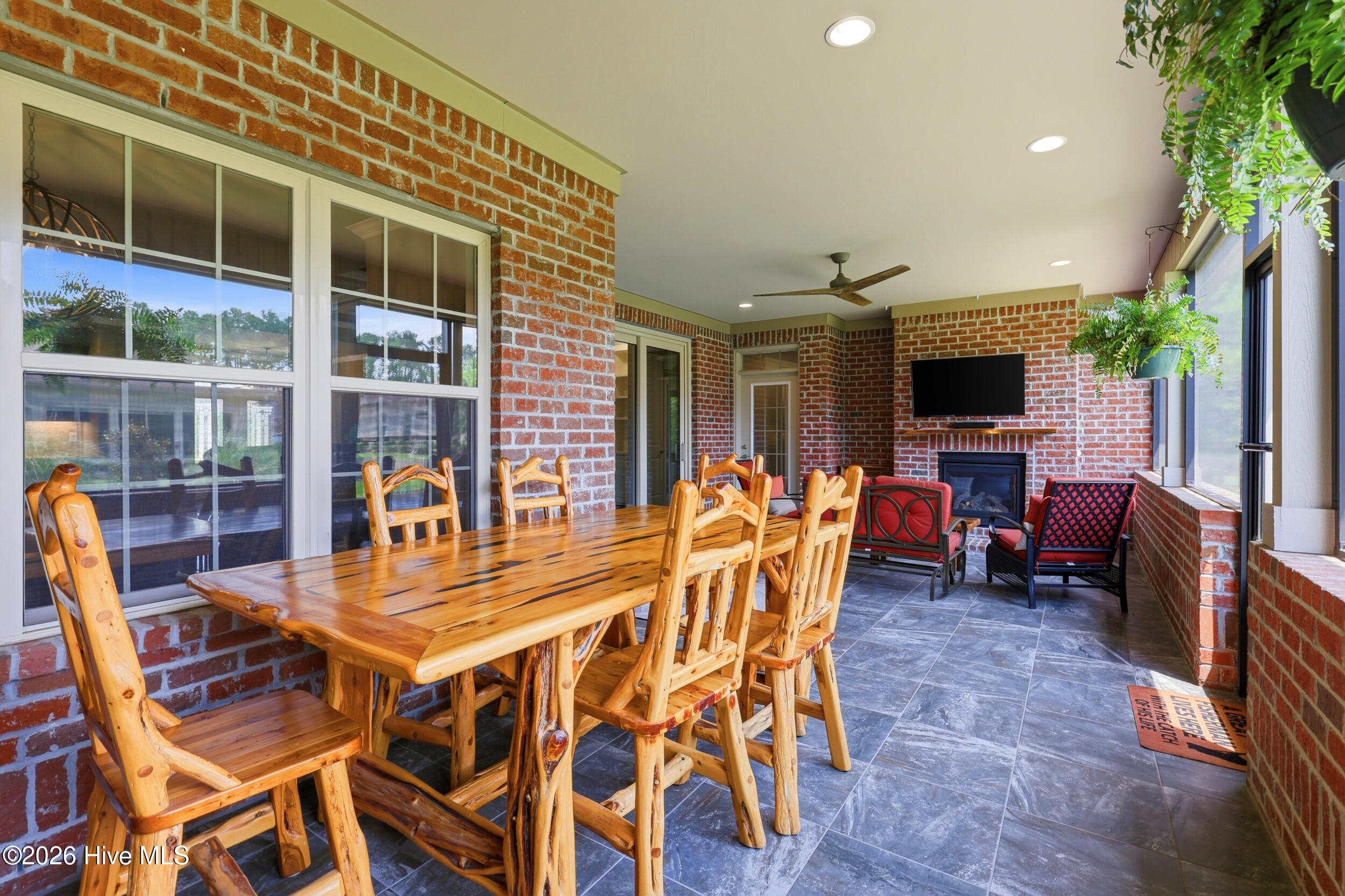764 Jenoa Loop Property Photo 23