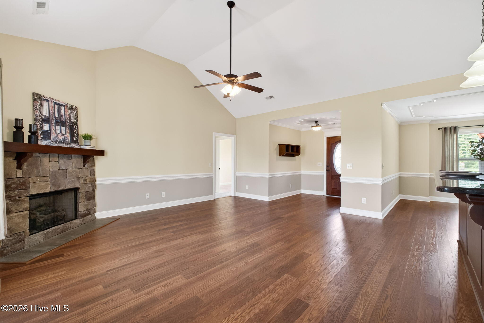 210 Willowbrook Drive Property Photo 7