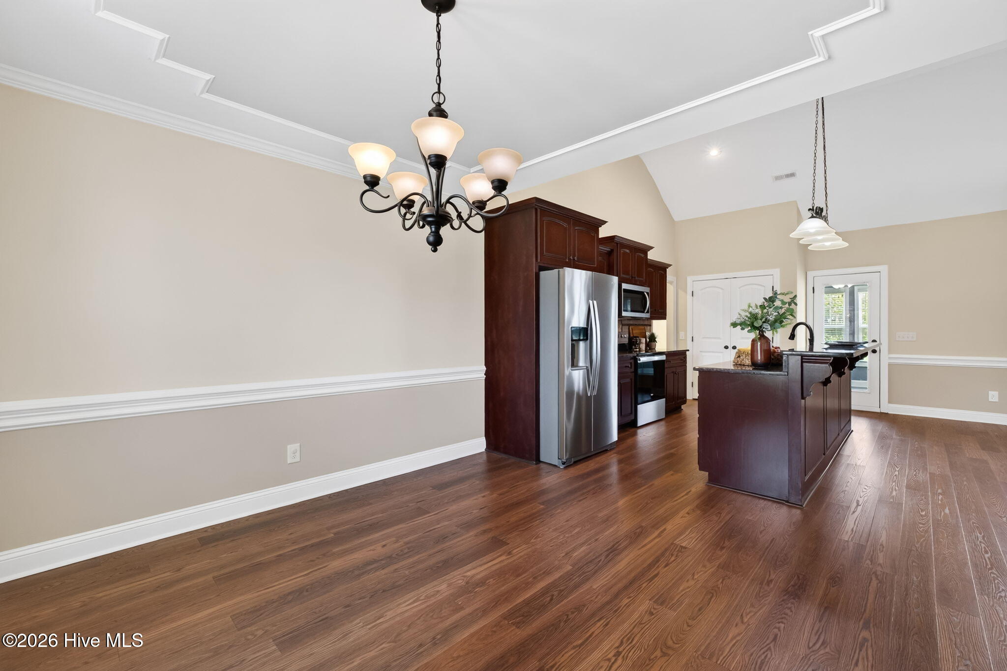 210 Willowbrook Drive Property Photo 18