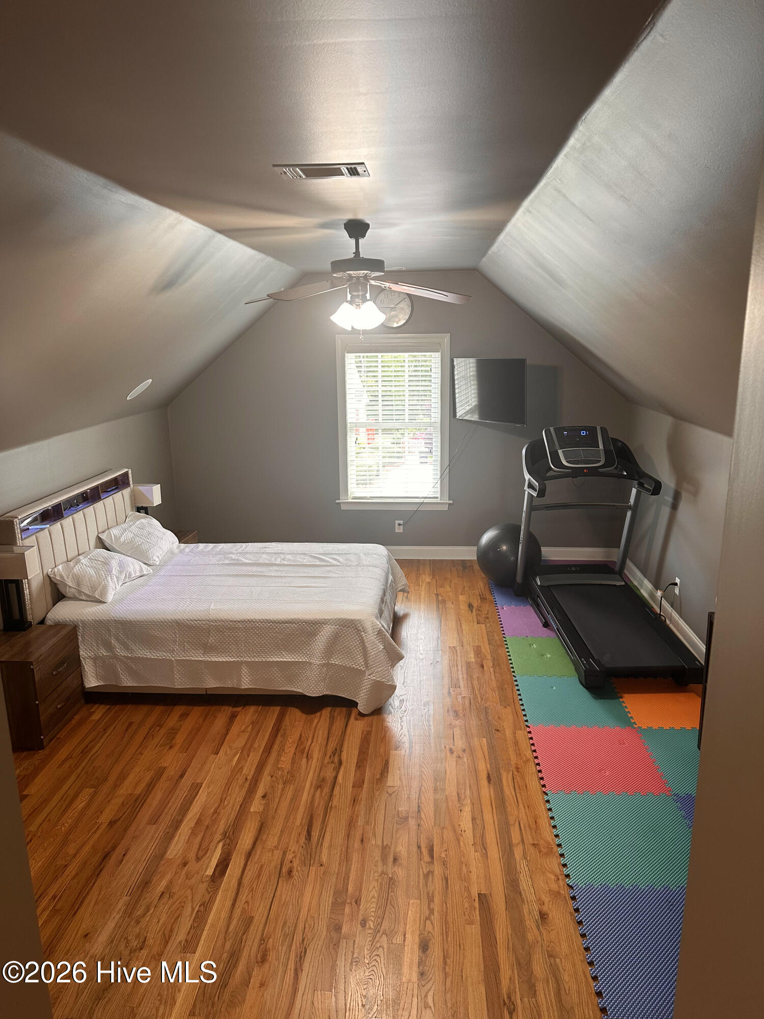 407 Congressional Court Property Photo 15