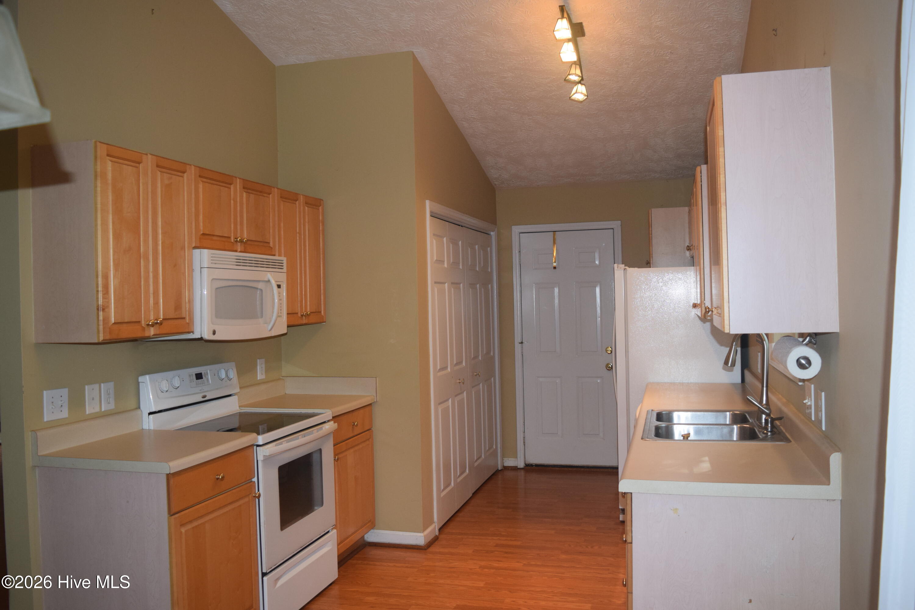 8 Juniper Lane Property Photo 25