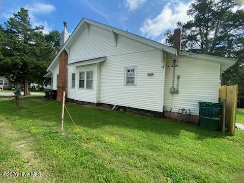 411 E Baker Street Property Photo 3