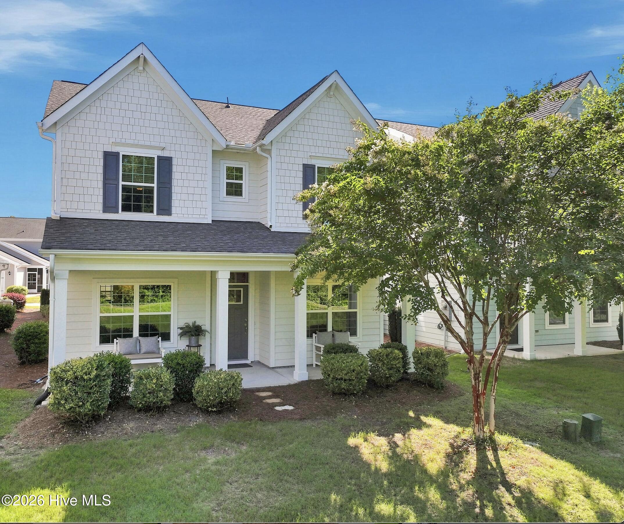 7228 Maple Leaf Drive Property Photo 4