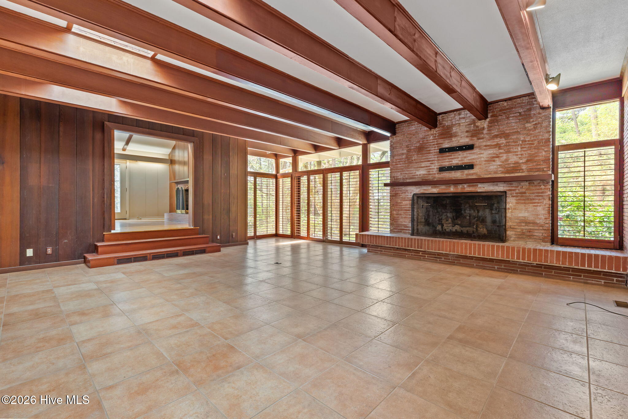 225 Arbutus Road Property Photo 11