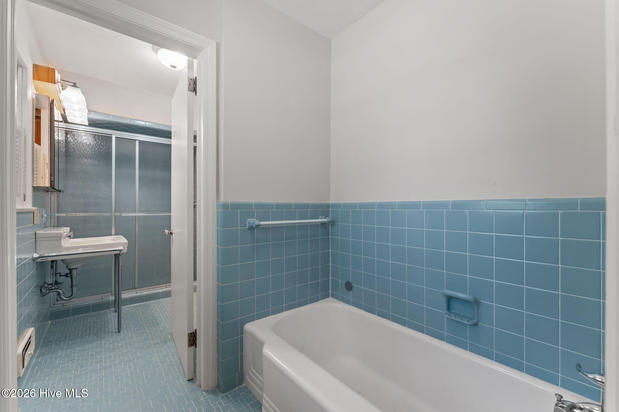 225 Arbutus Road Property Photo 26