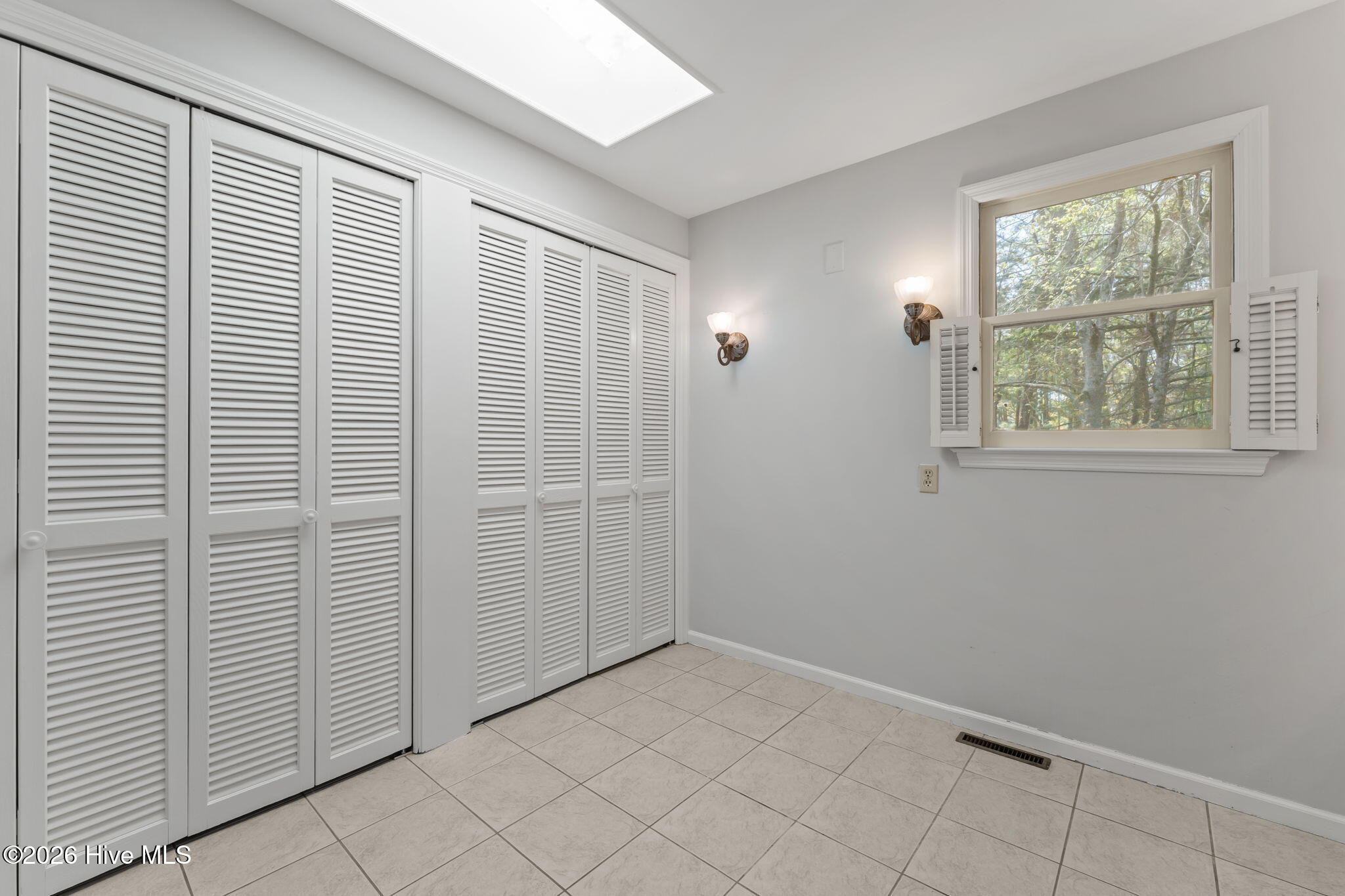 225 Arbutus Road Property Photo 31