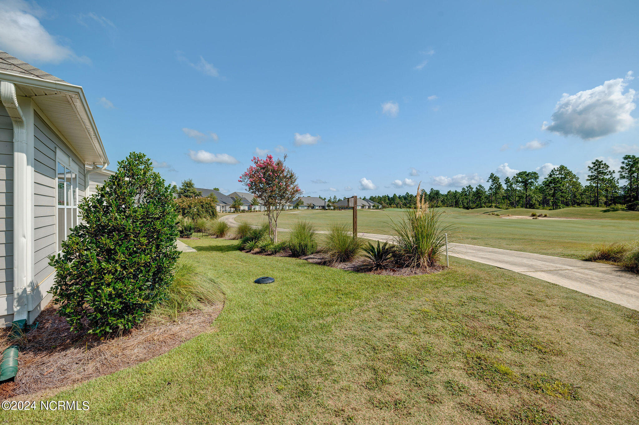 8700 Horse Nettle Drive Ne Property Photo 33