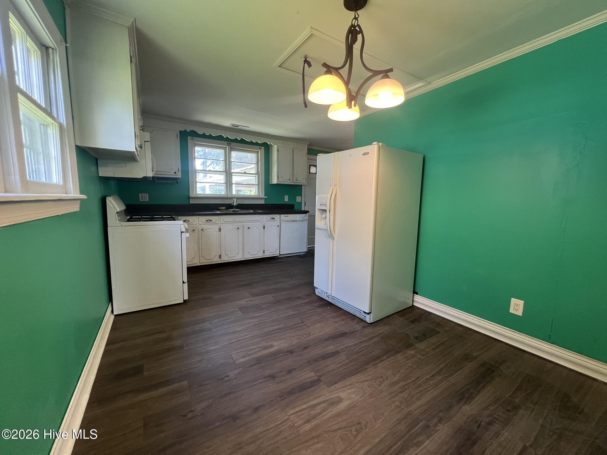 195 Wiggins Road Property Photo 4