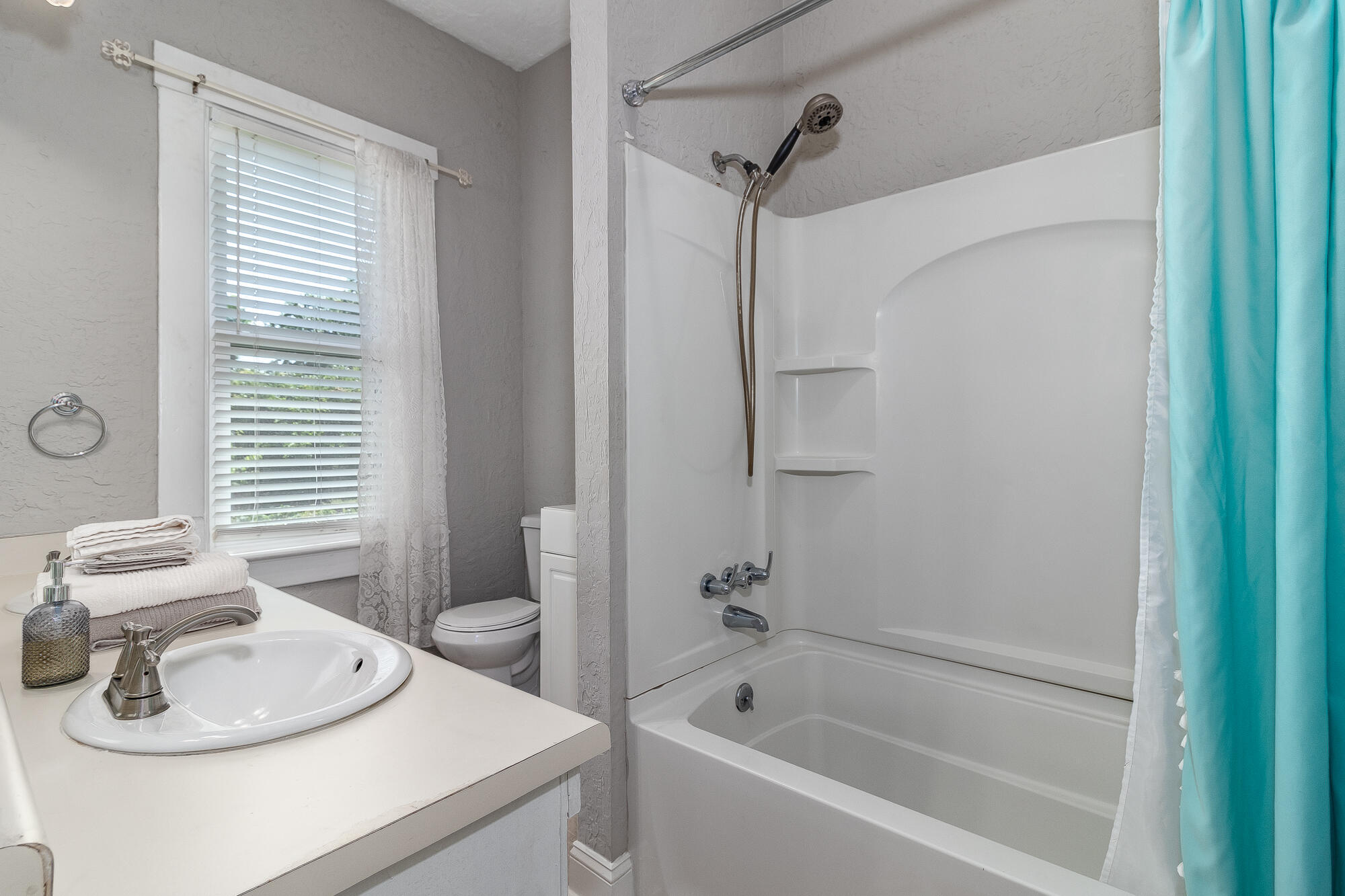 1117 Cobb St Street Property Photo 17
