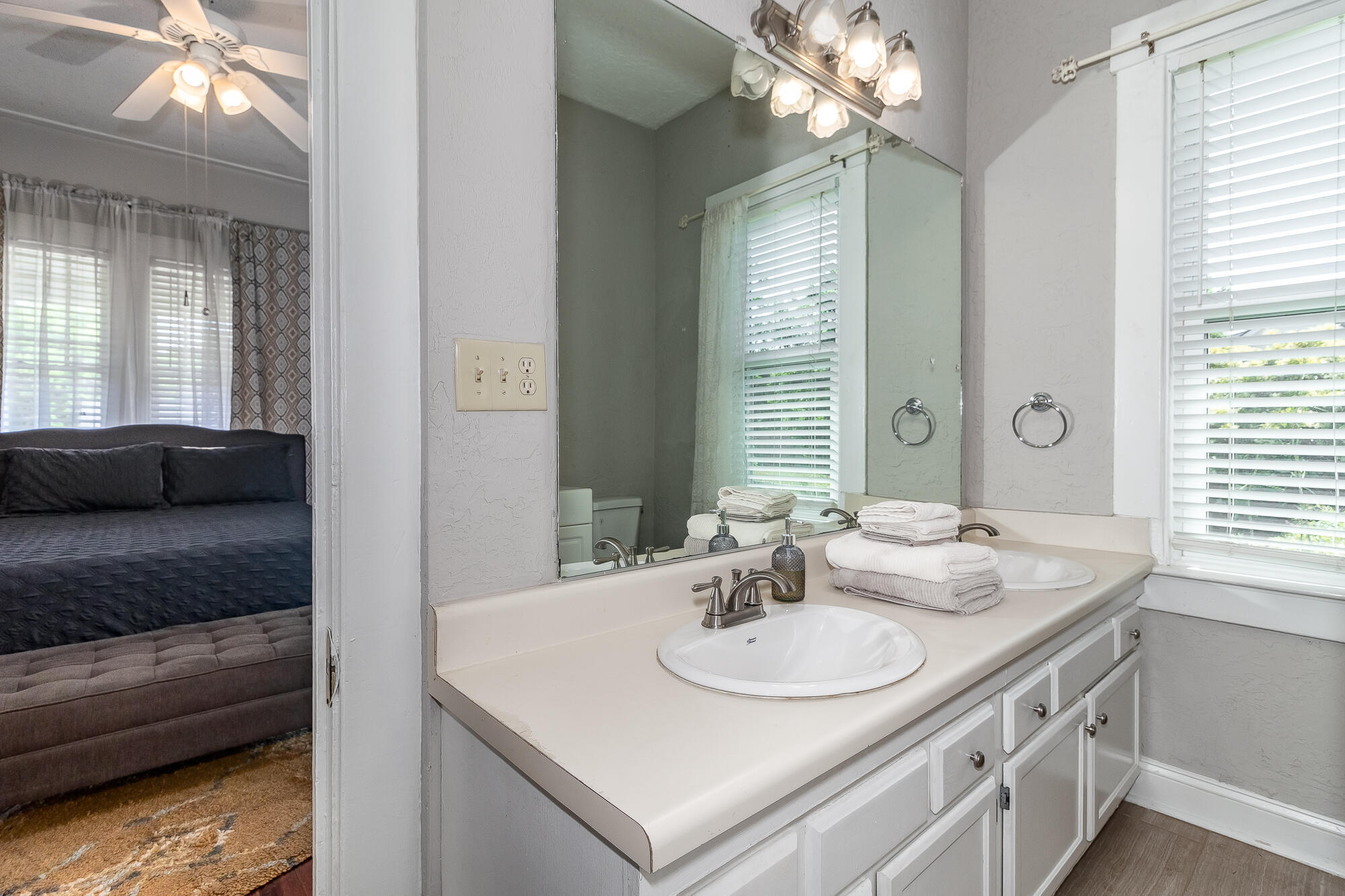 1117 Cobb St Street Property Photo 18