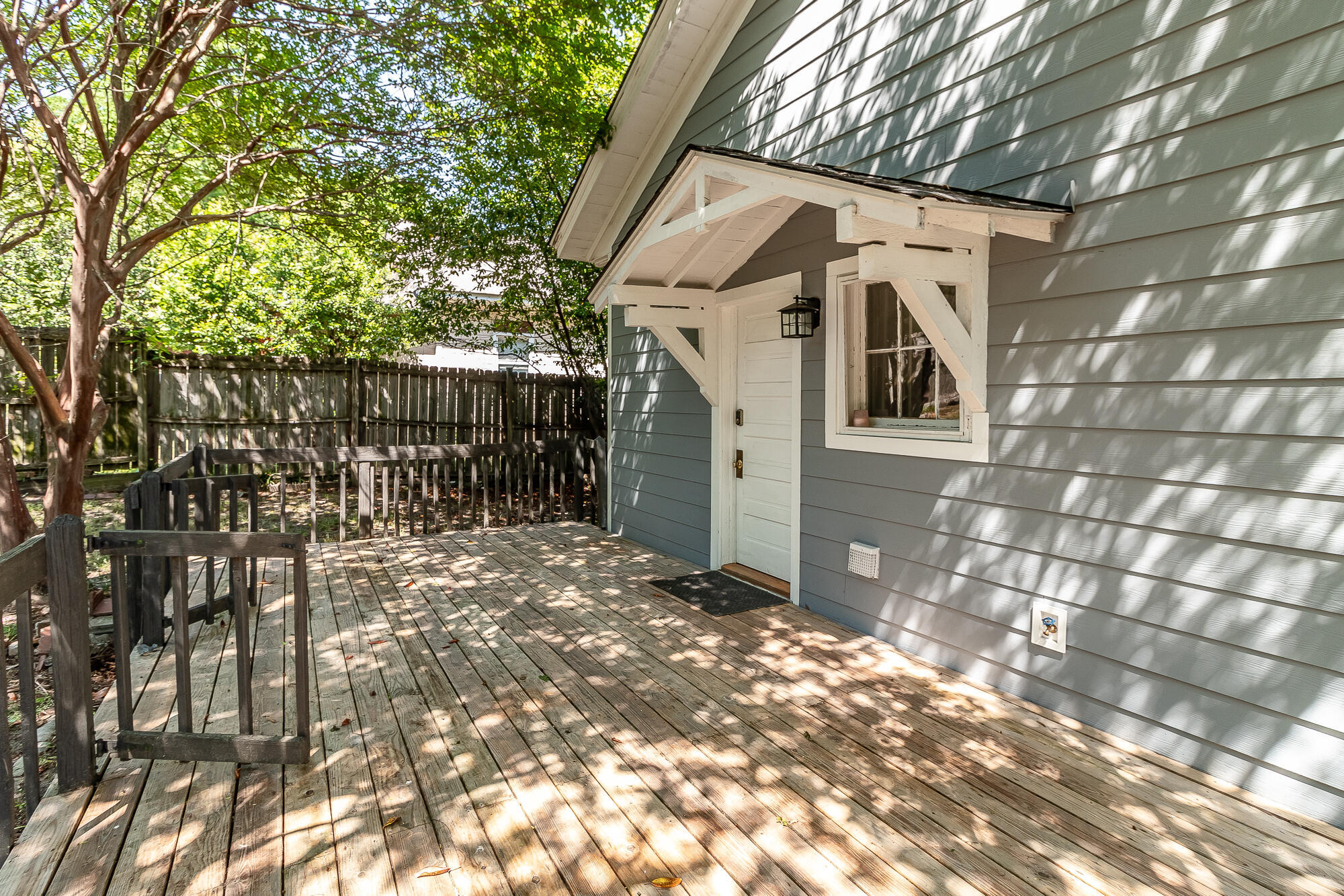 1117 Cobb St Street Property Photo 24