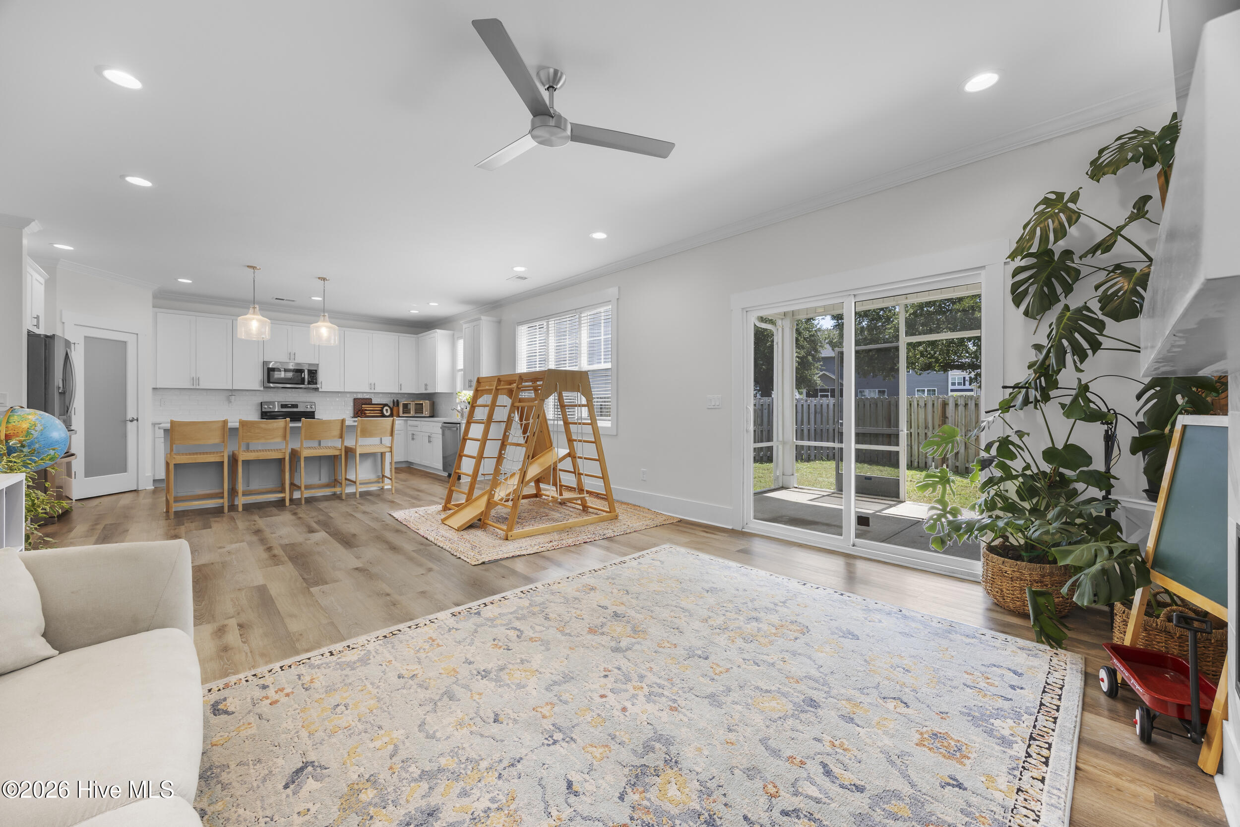 1432 Eco Circle Property Photo 18