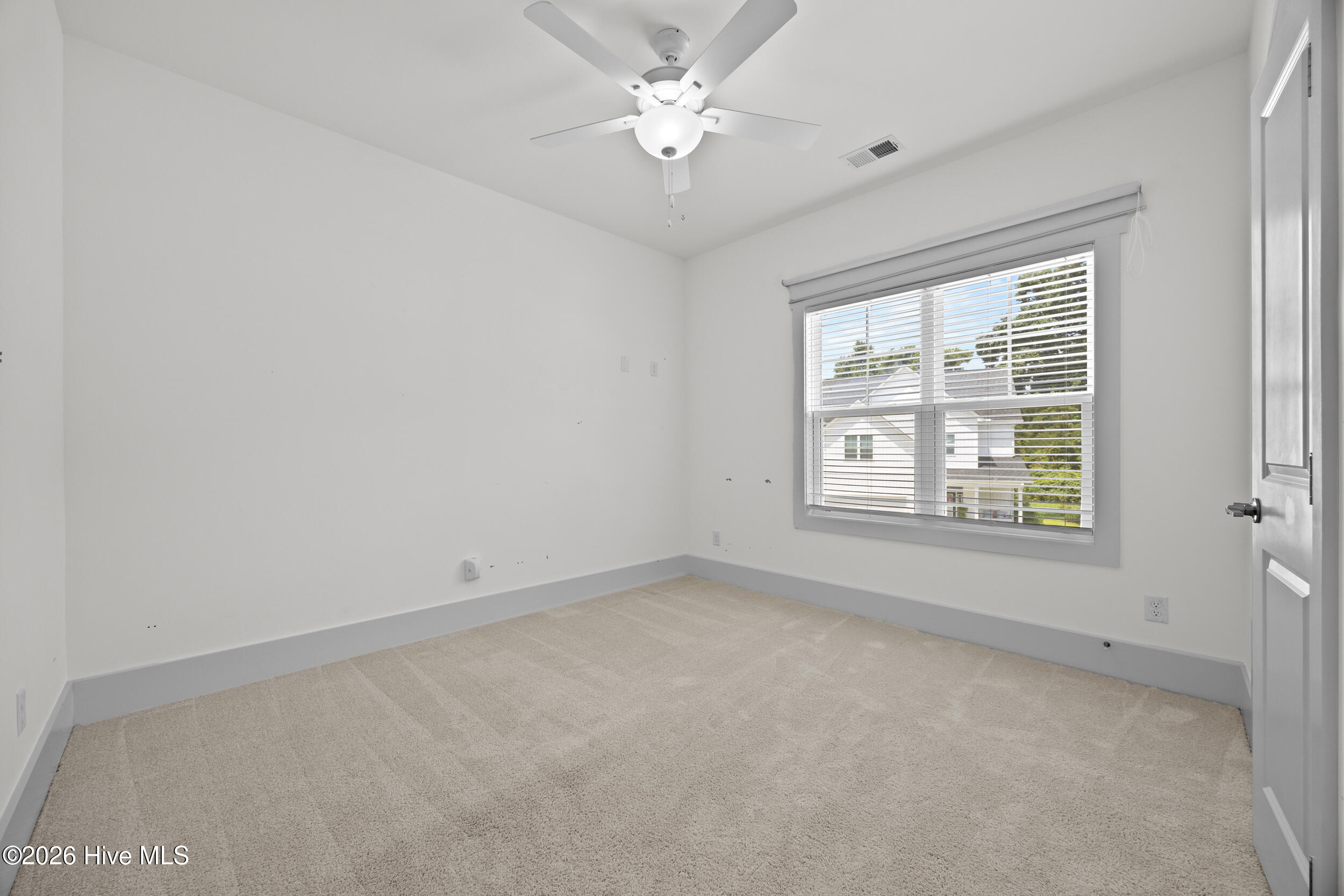 1432 Eco Circle Property Photo 45