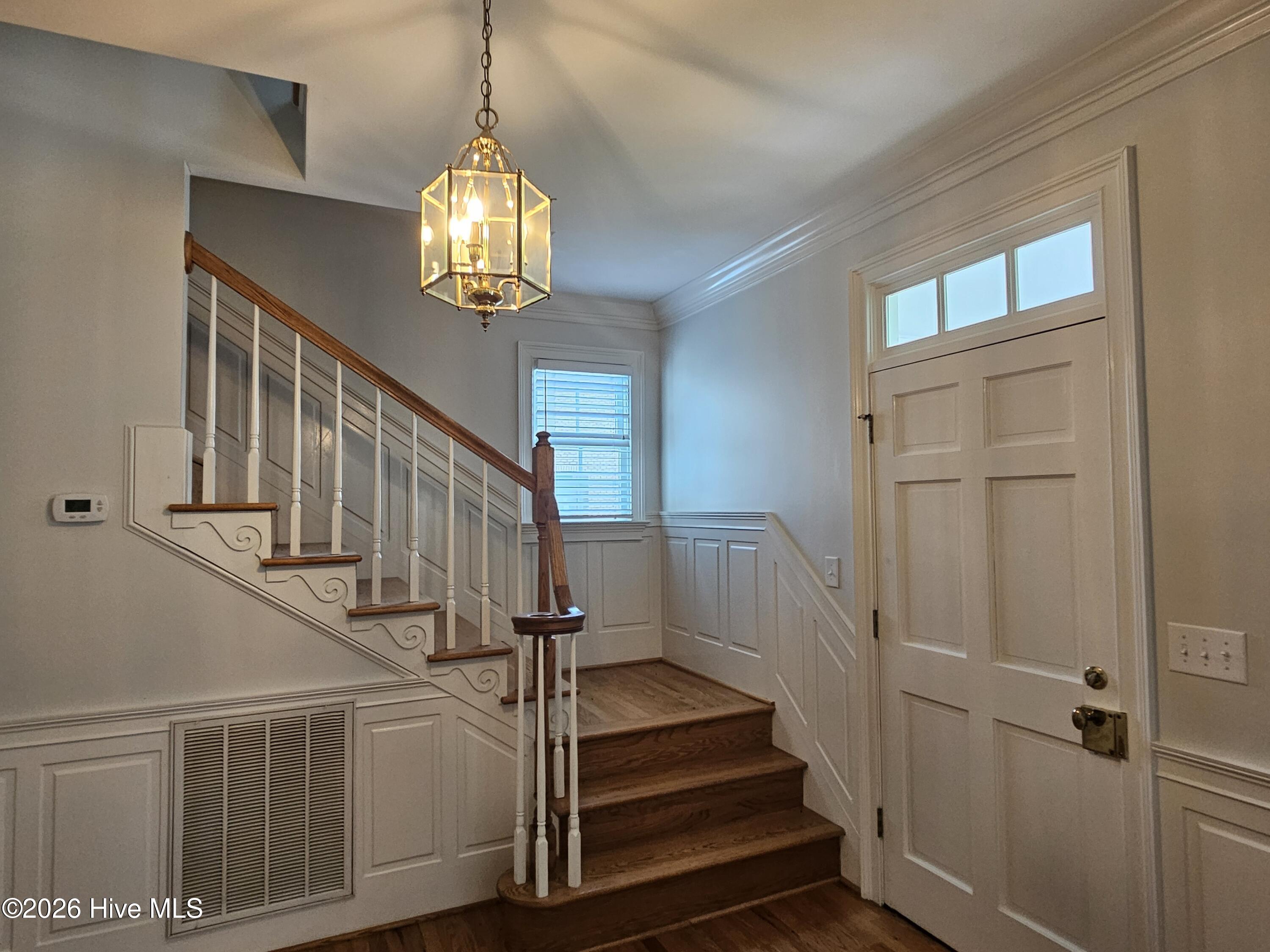 110 Foxcroft Drive Property Photo 8