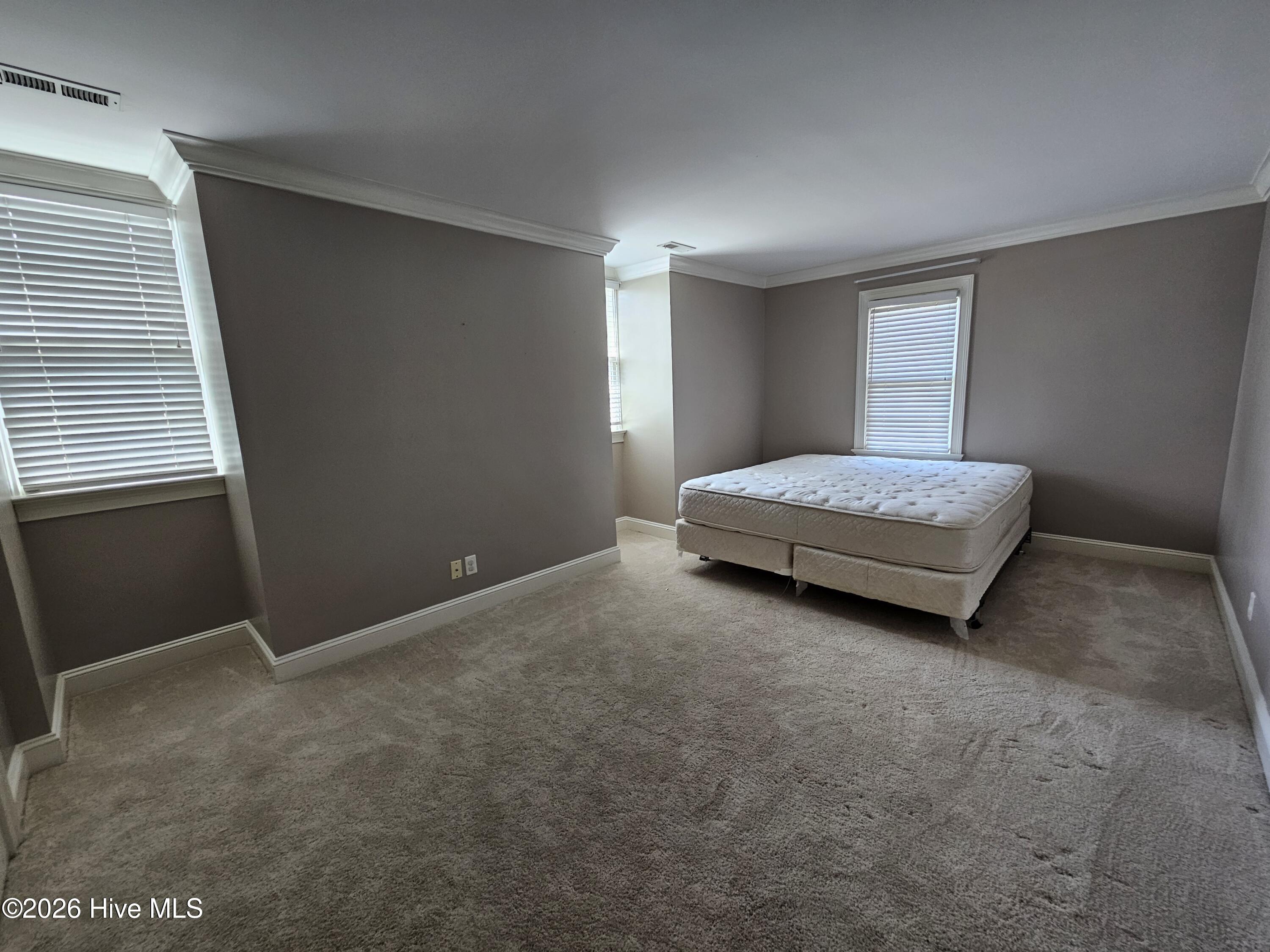 110 Foxcroft Drive Property Photo 24