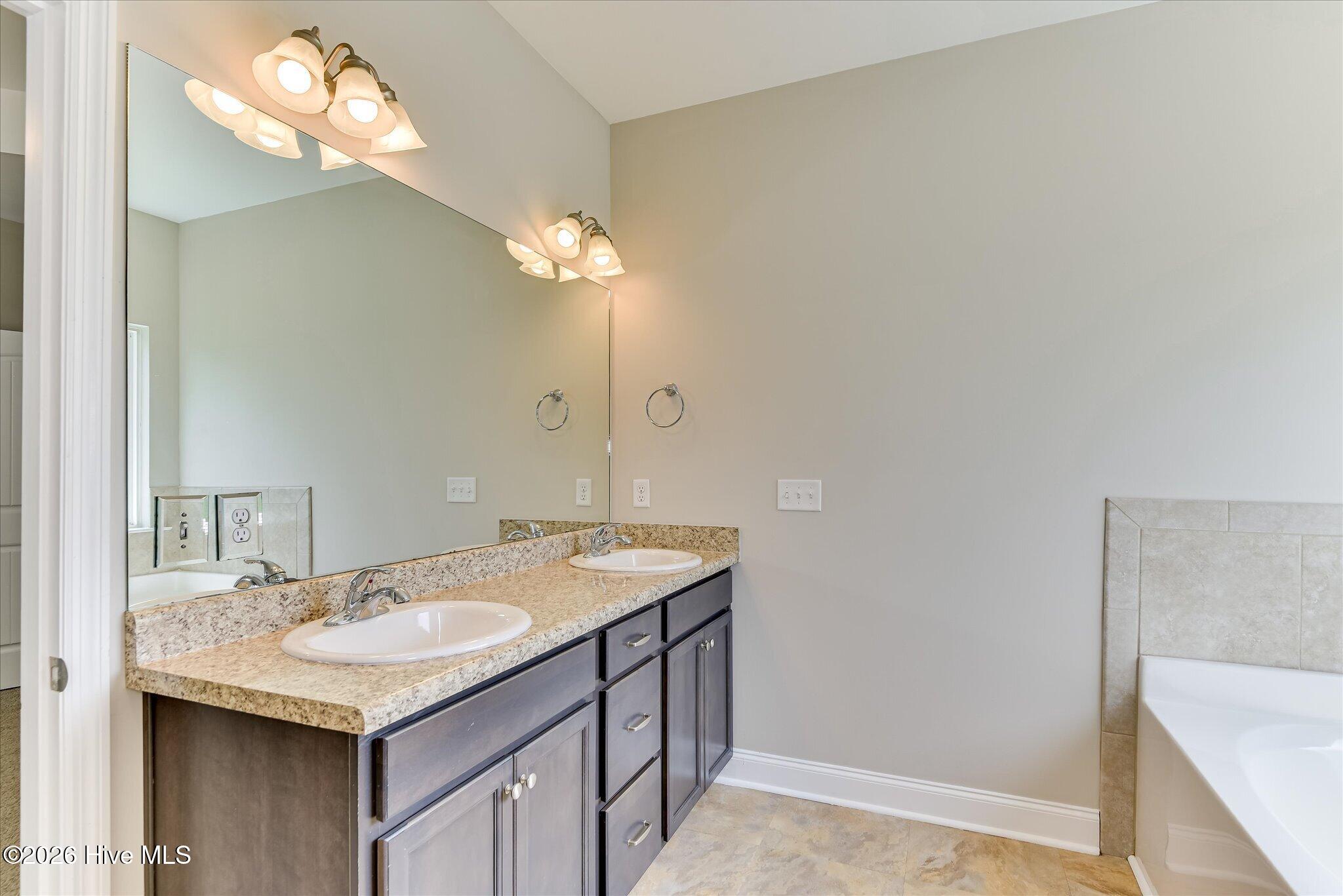1140 George W Crawford Drive Property Photo 29