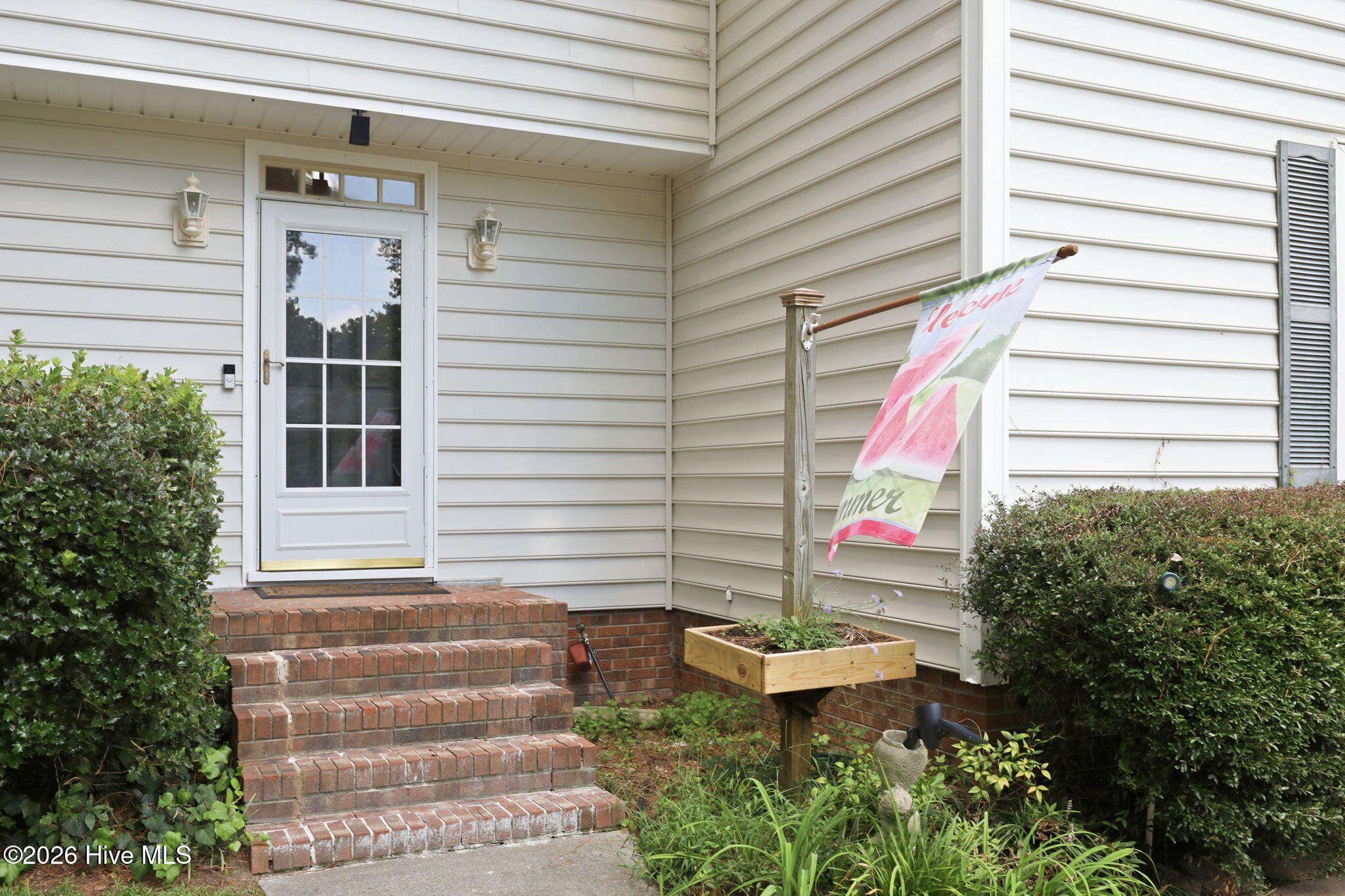1303 Sonata Street Property Photo 2